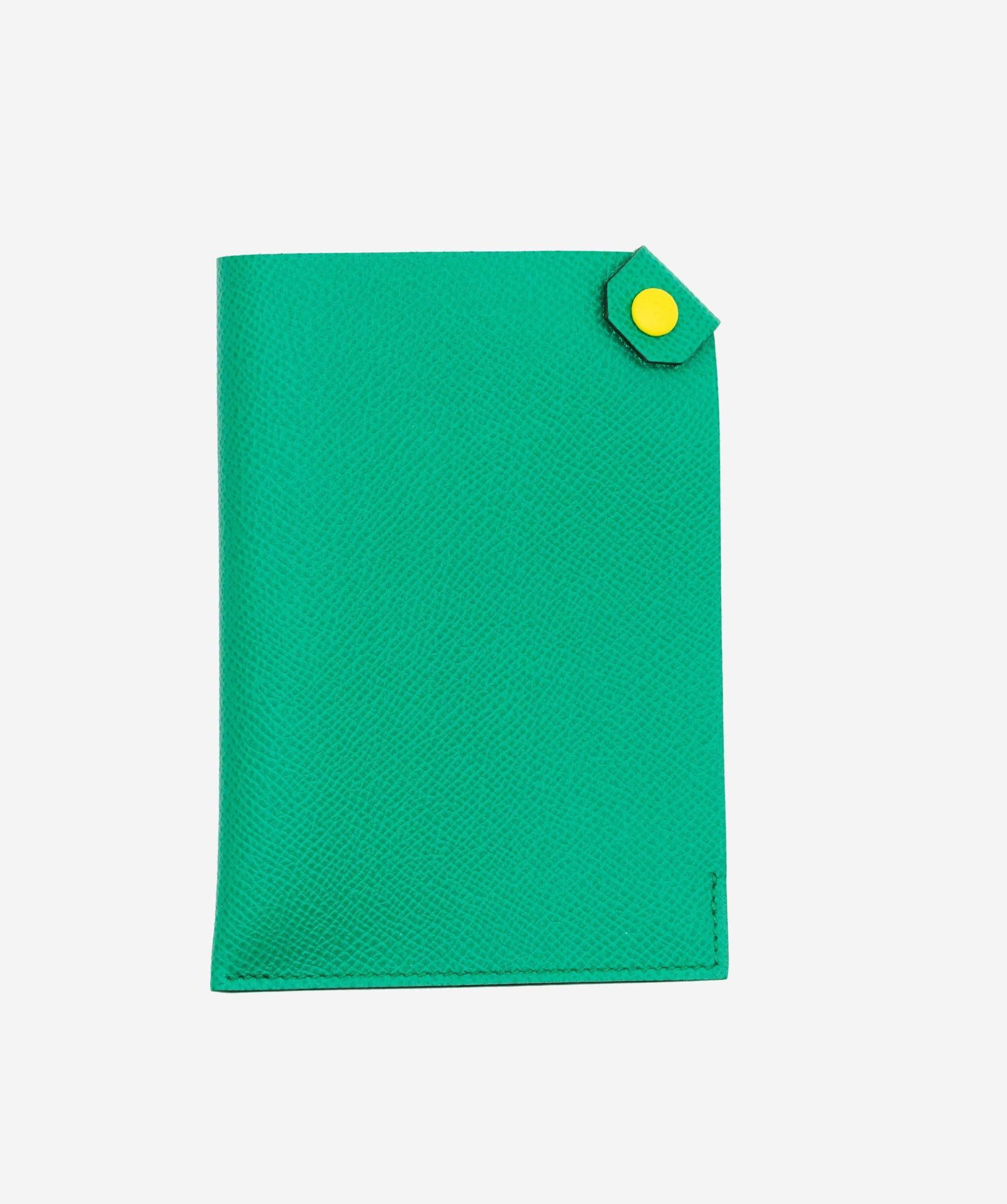 Hermès Green Passport Case RJL1029 LuxuryPromise