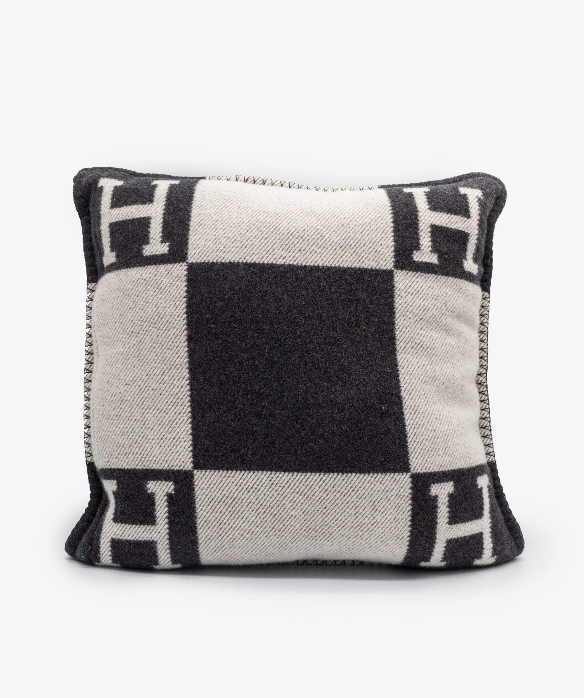 Hermes Avalon Pillow Dark grey RJL1024 LuxuryPromise