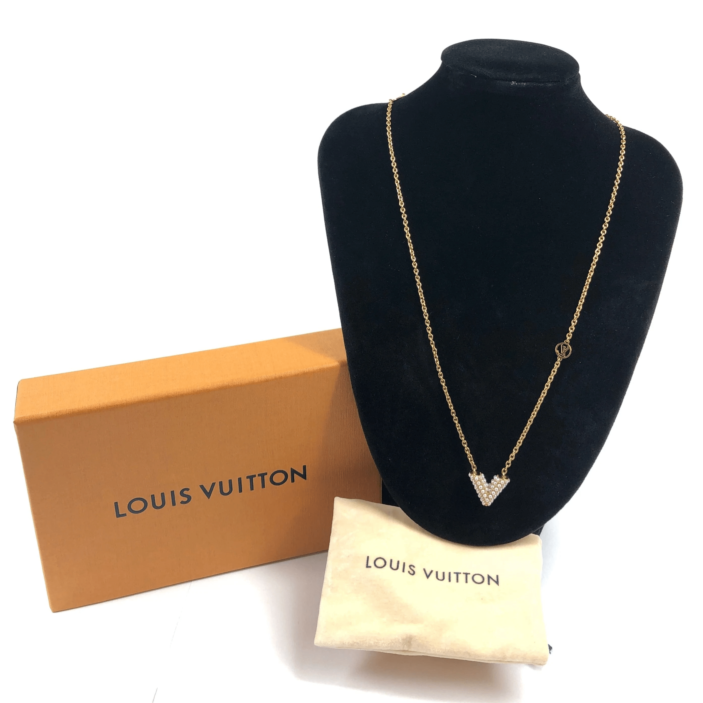 Louis Vuitton M68358 Collier Essential V Va1200 Necklace Gp X Fake Pearl  Gold Rubbed, Dullness PXL2515