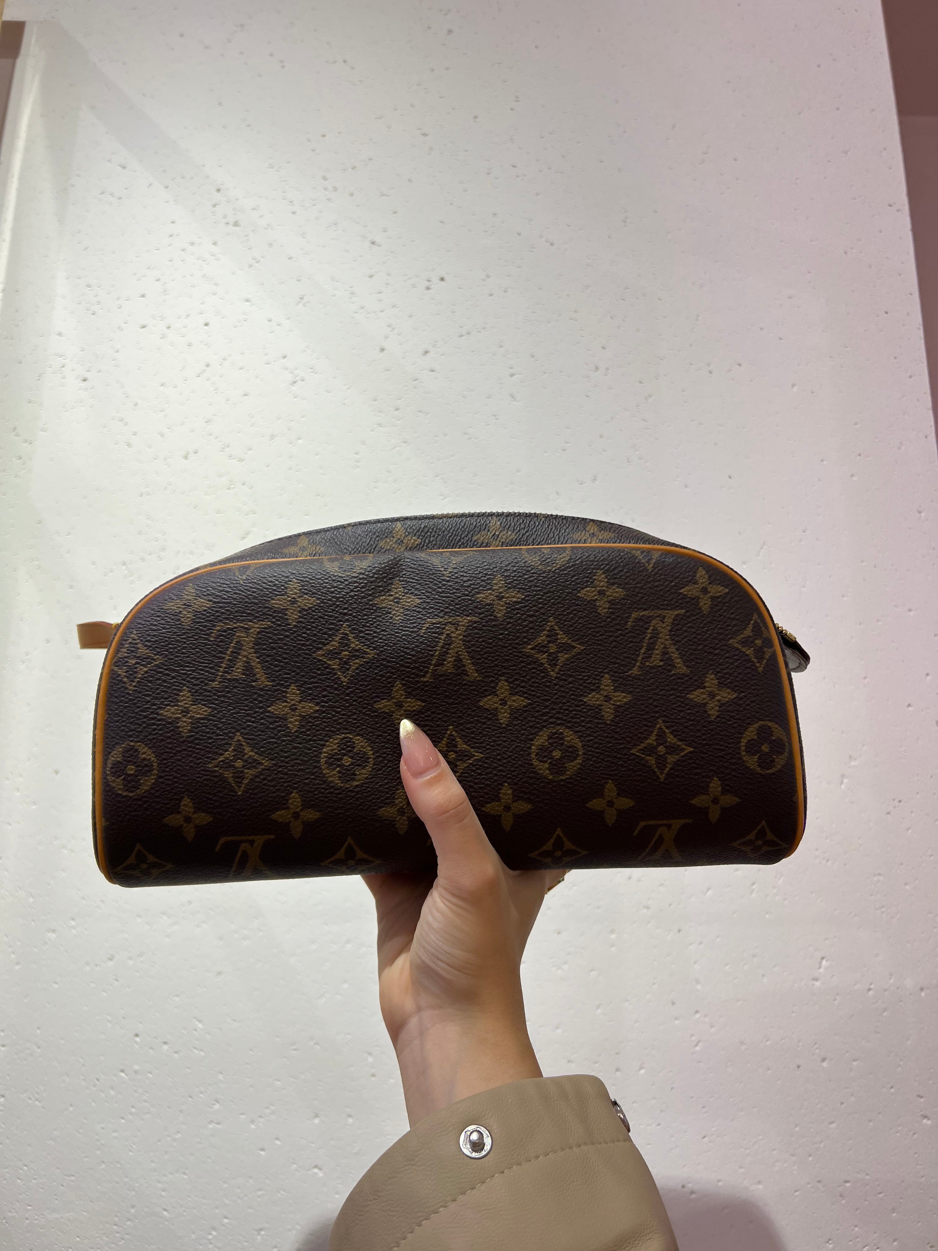 The modern LV vanity bags – Deluxe Life Collection