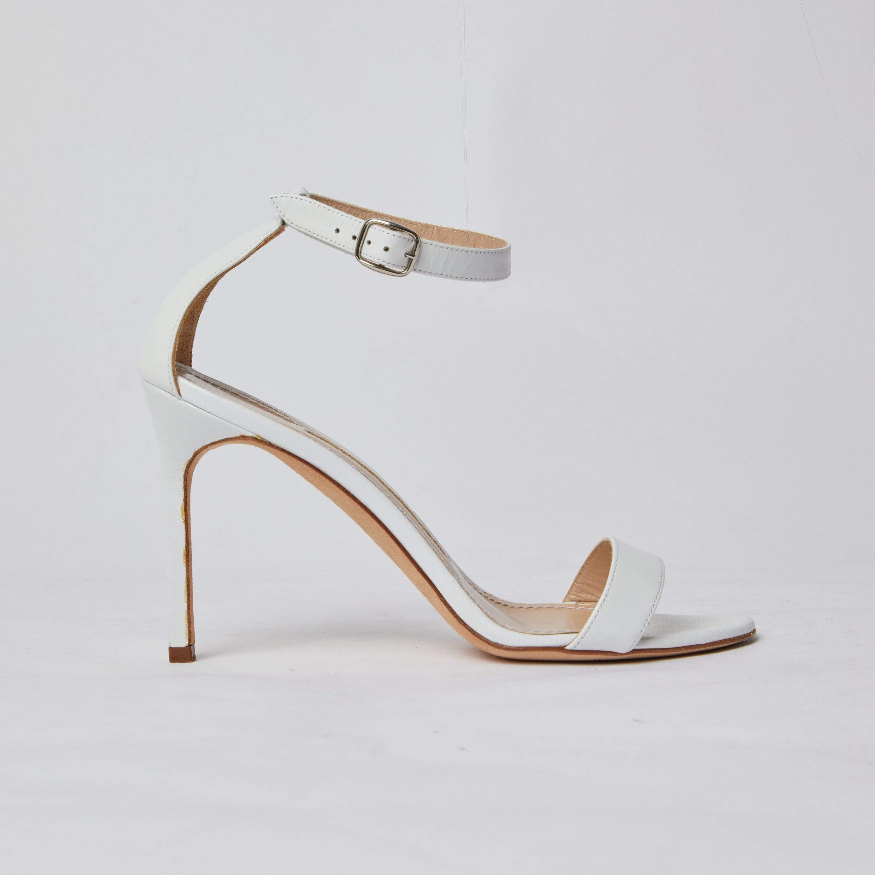 Manolo Blahnik Manolo Blahnik White Heels
