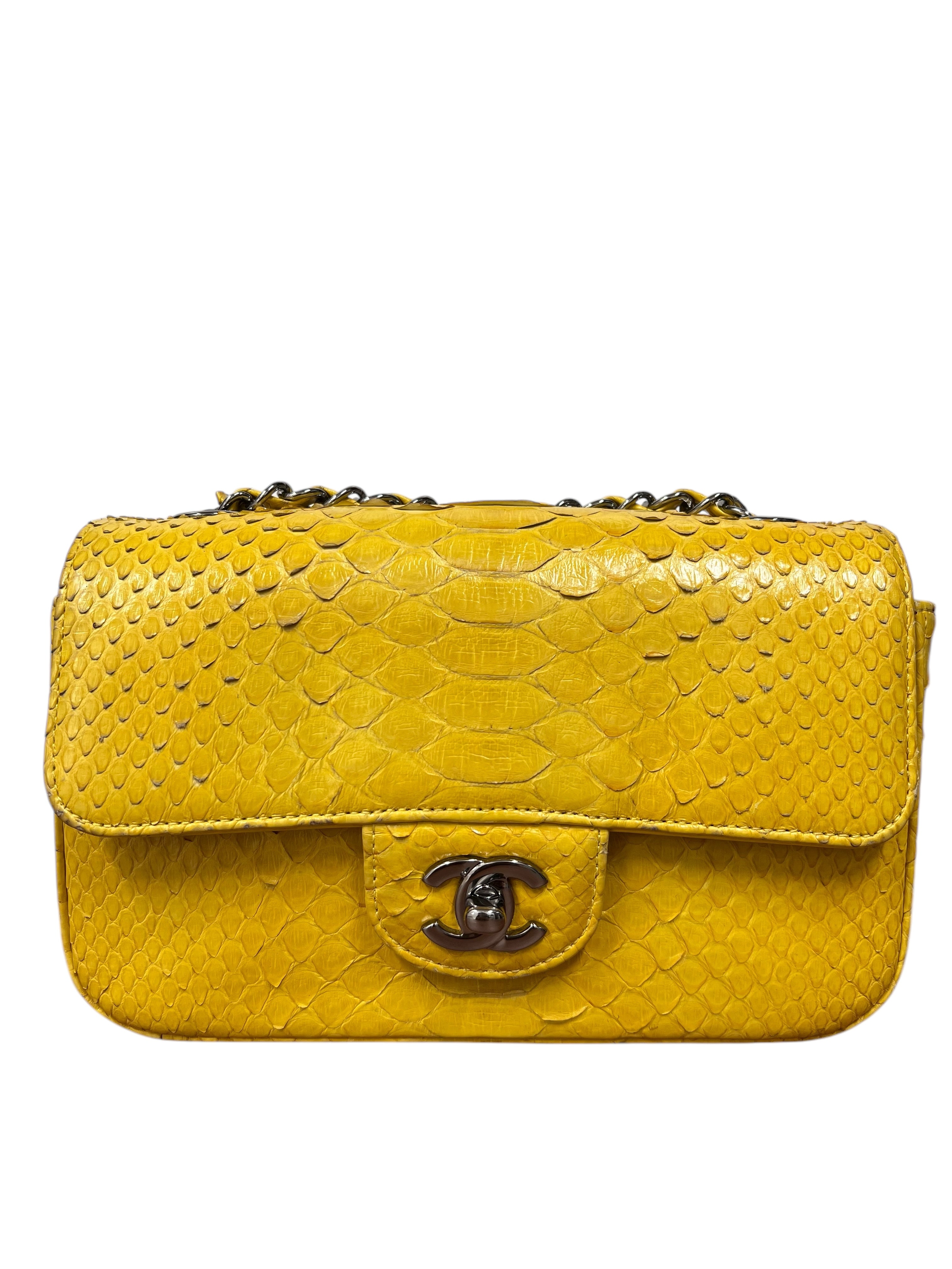 CHANEL Matelasse 20 S Flap Python Yellow SHW B0821ZQZKH