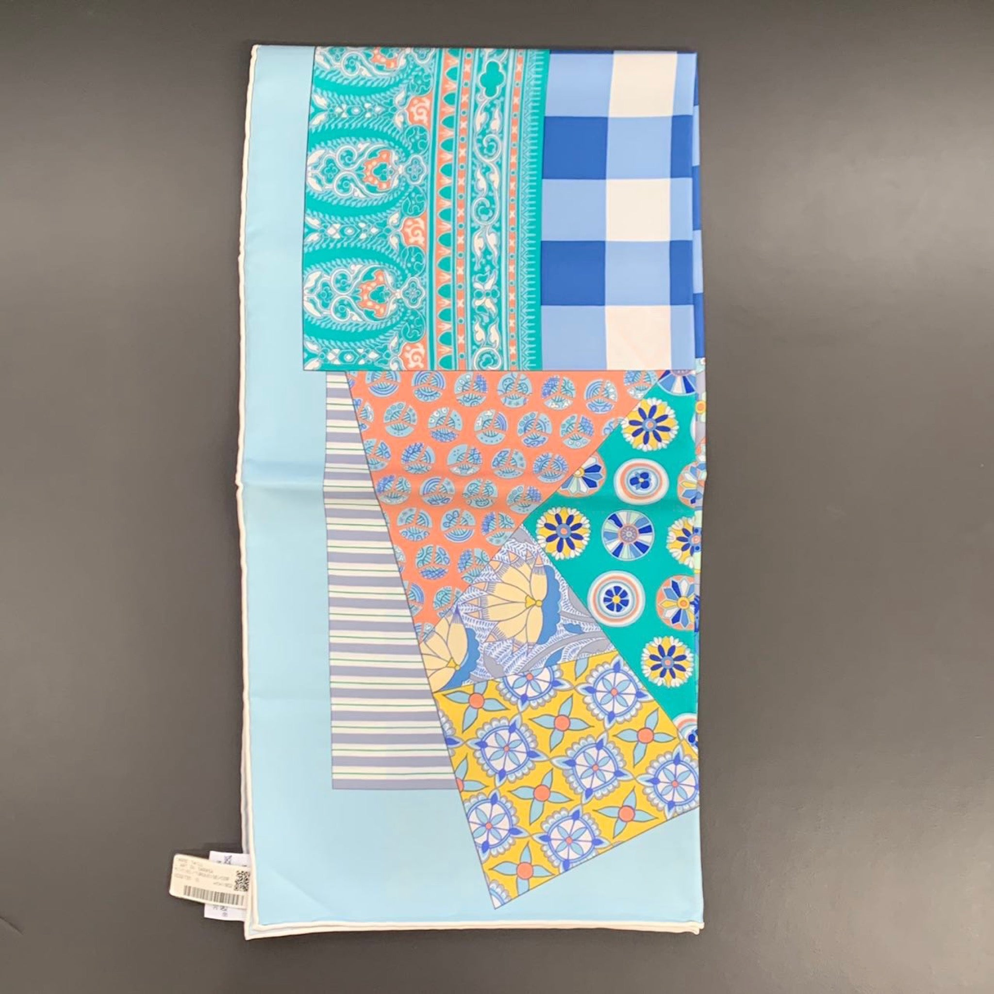 Hermès Carré 90 Scarf La Vie du Grand Air image 1