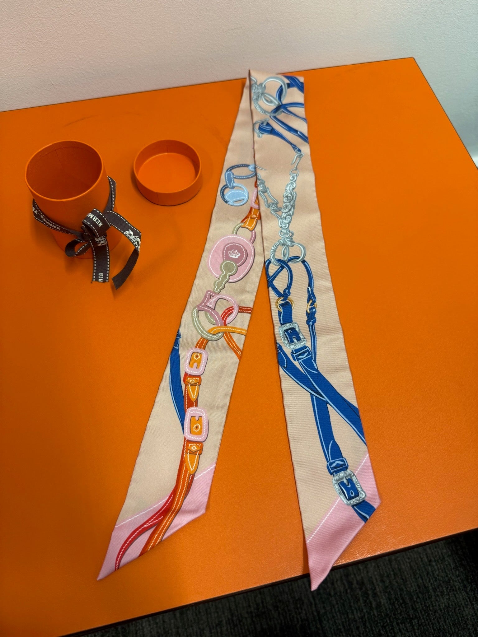 Hermès Twilly - Beige & Blue Harness Print image 1