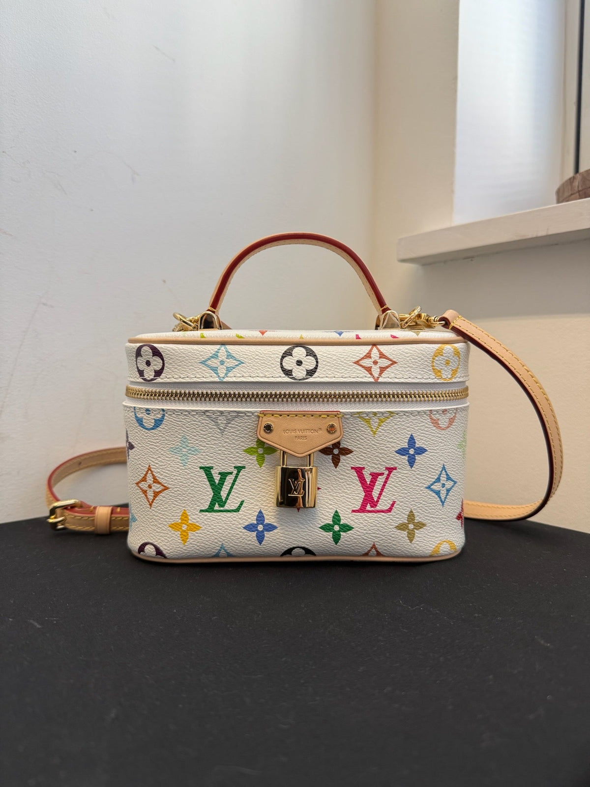Louis Vuitton x Murakami Vanity Chain Pouch - Multicoloured image 1