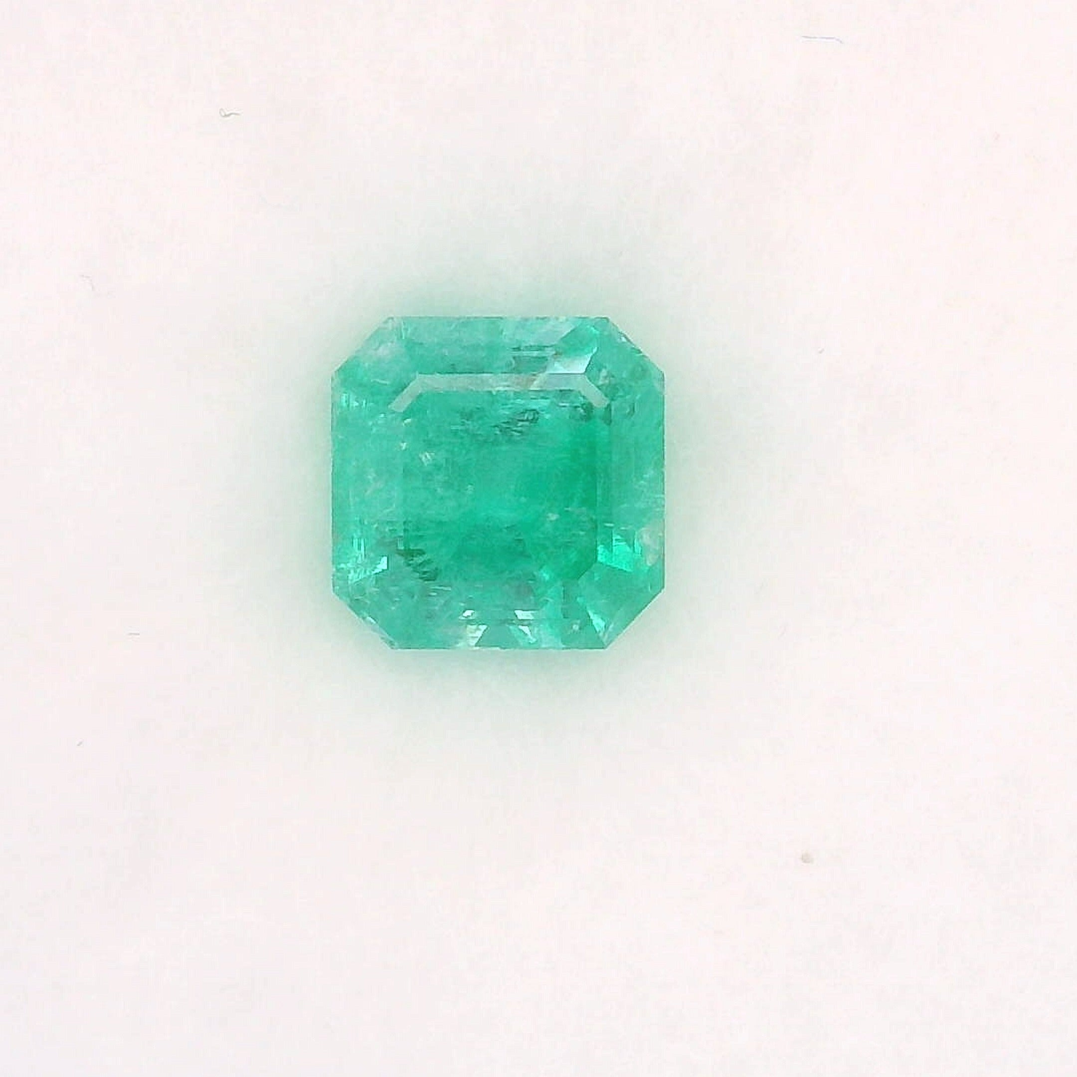 3.19ct Insignificant Ethiopia Emerald A01025