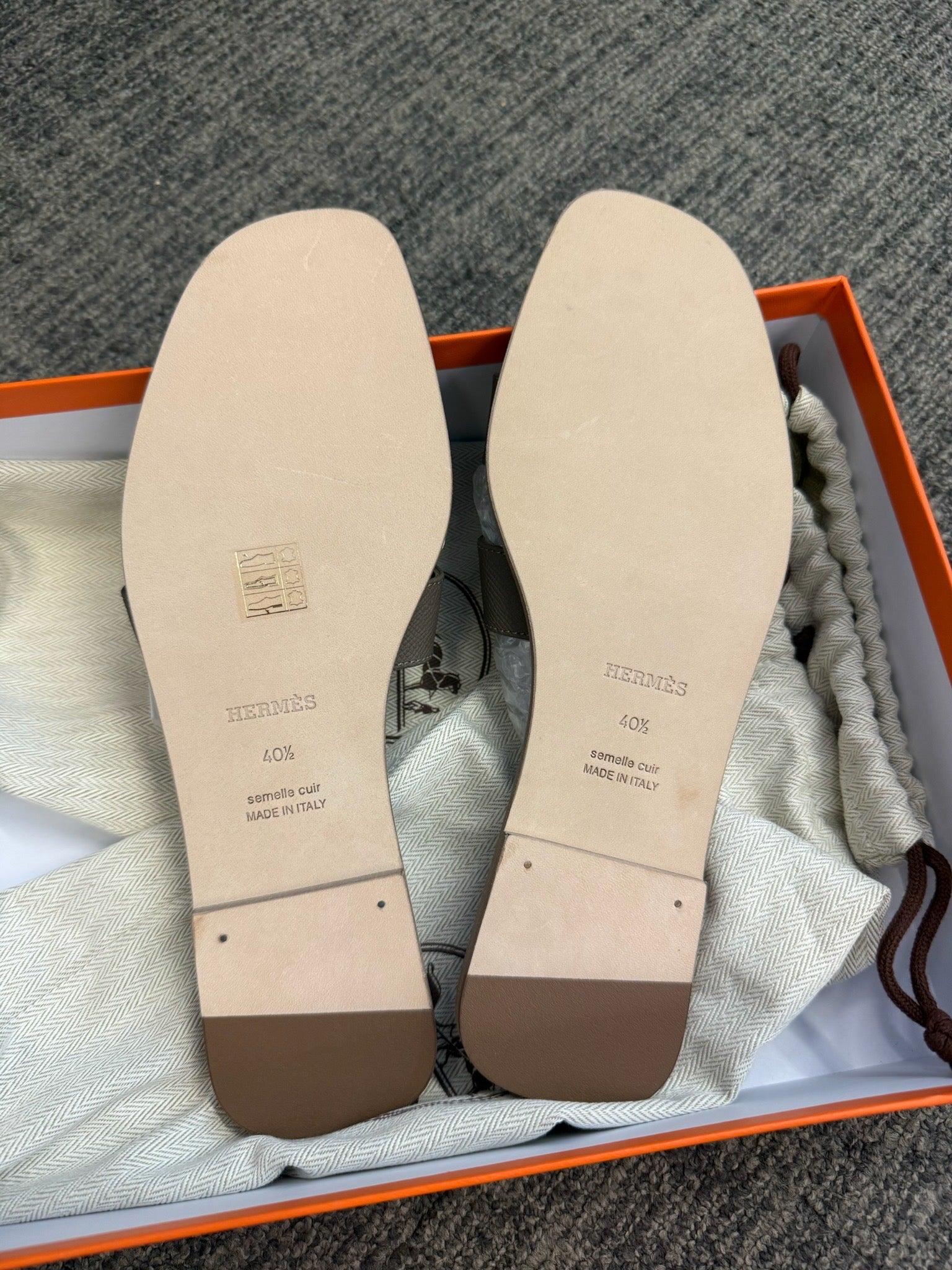 Size 40 - Hermès Oran Sandals - Etoupe image 2