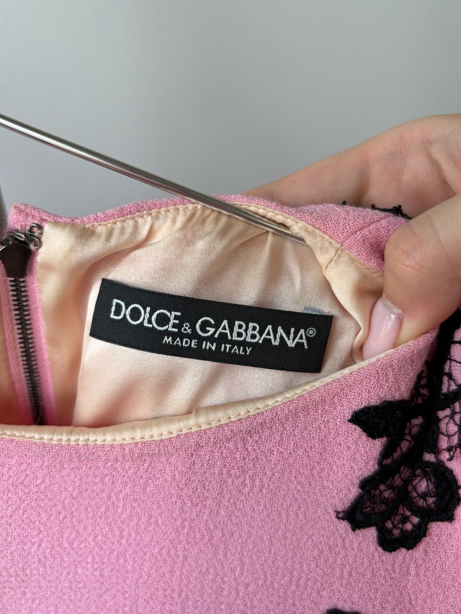 Dolce & Gabbana Pink Lace Long Sleeve Dress image 2