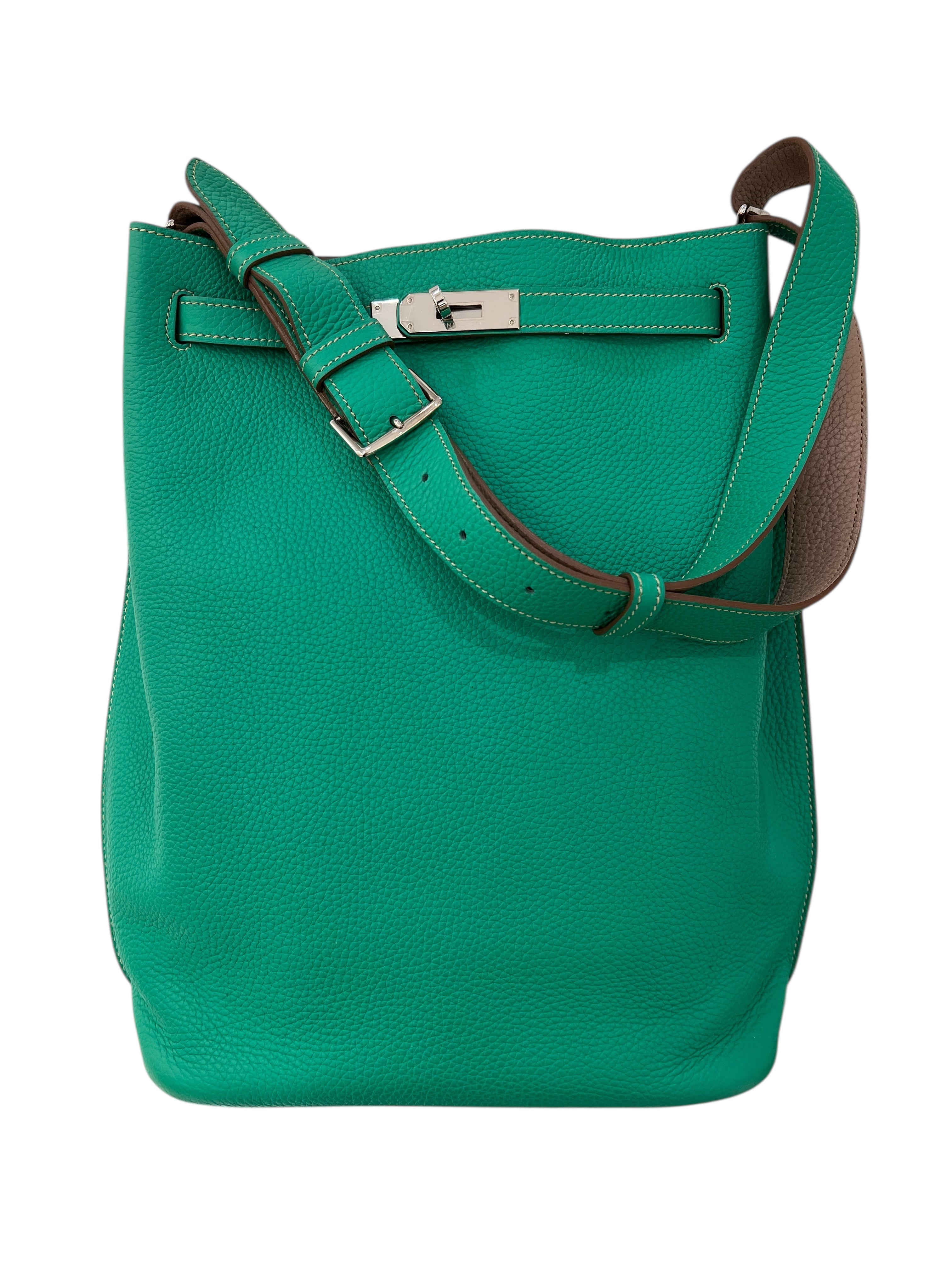 Hermes So Kelly 26 Verso Menthe / Gris Tourterelle Clemence PHW #P SKCH4080