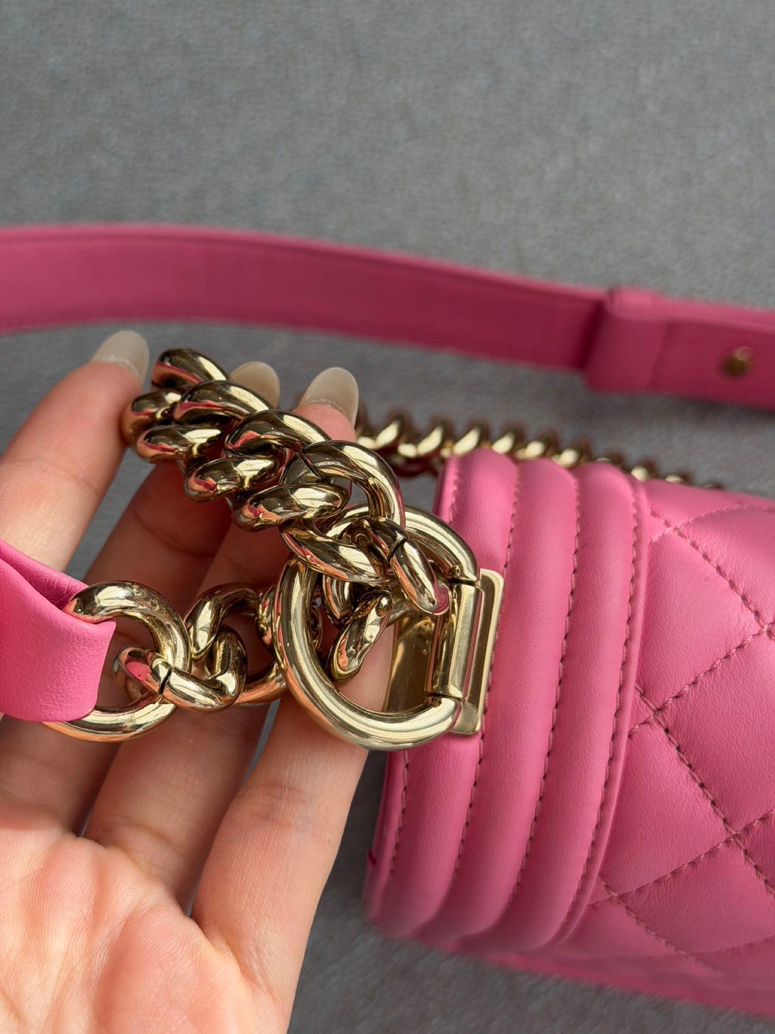 Chanel Boy Flap Bag Pink image 3