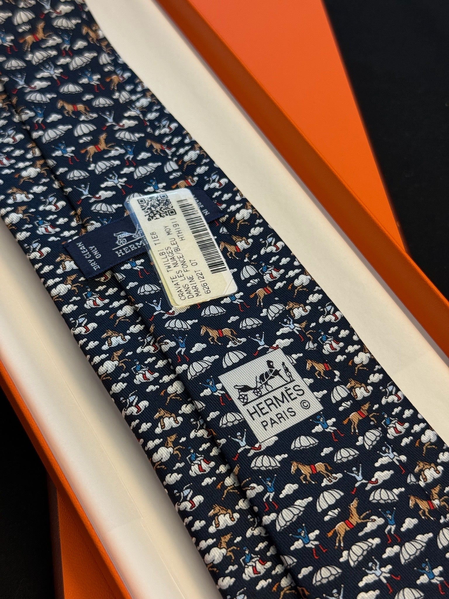 Hermès Marine Le Manège Silk Tie – Foncé / Bleu image 3