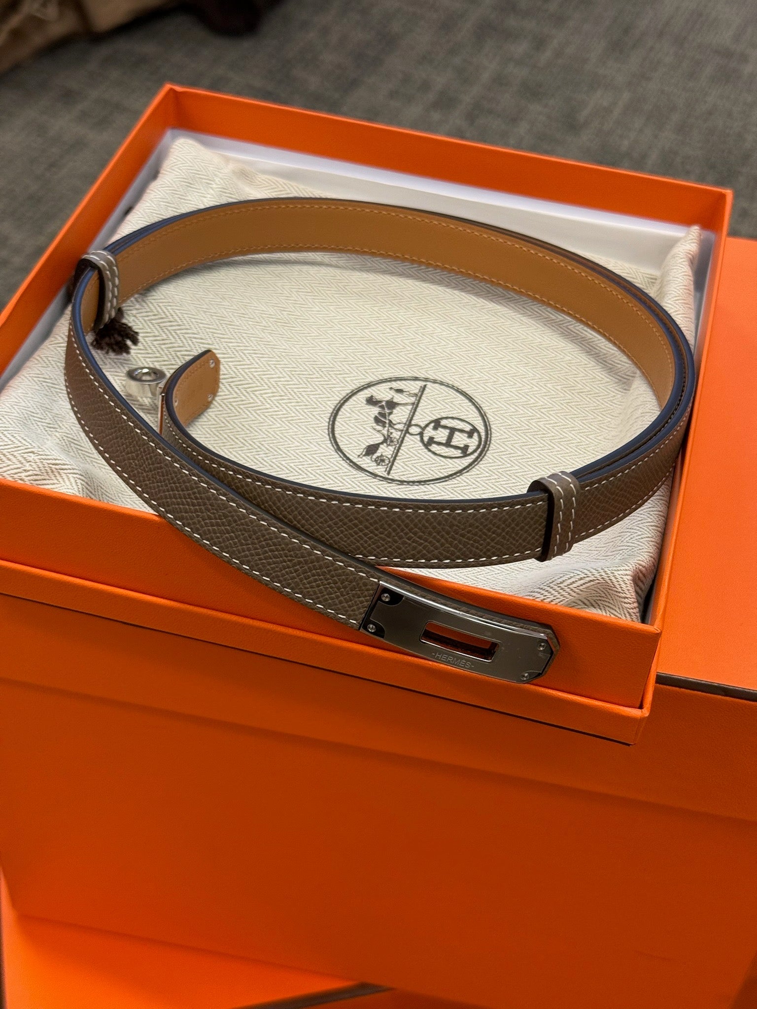 Hermès Leather Belt - Etoupe / Brown image 3
