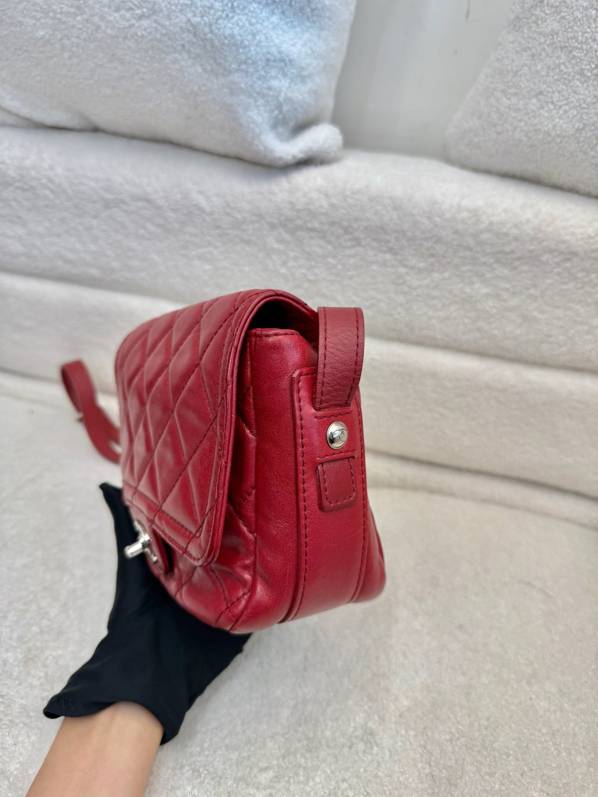 Chanel Quilted Flap Messenger Bag - Red image 3