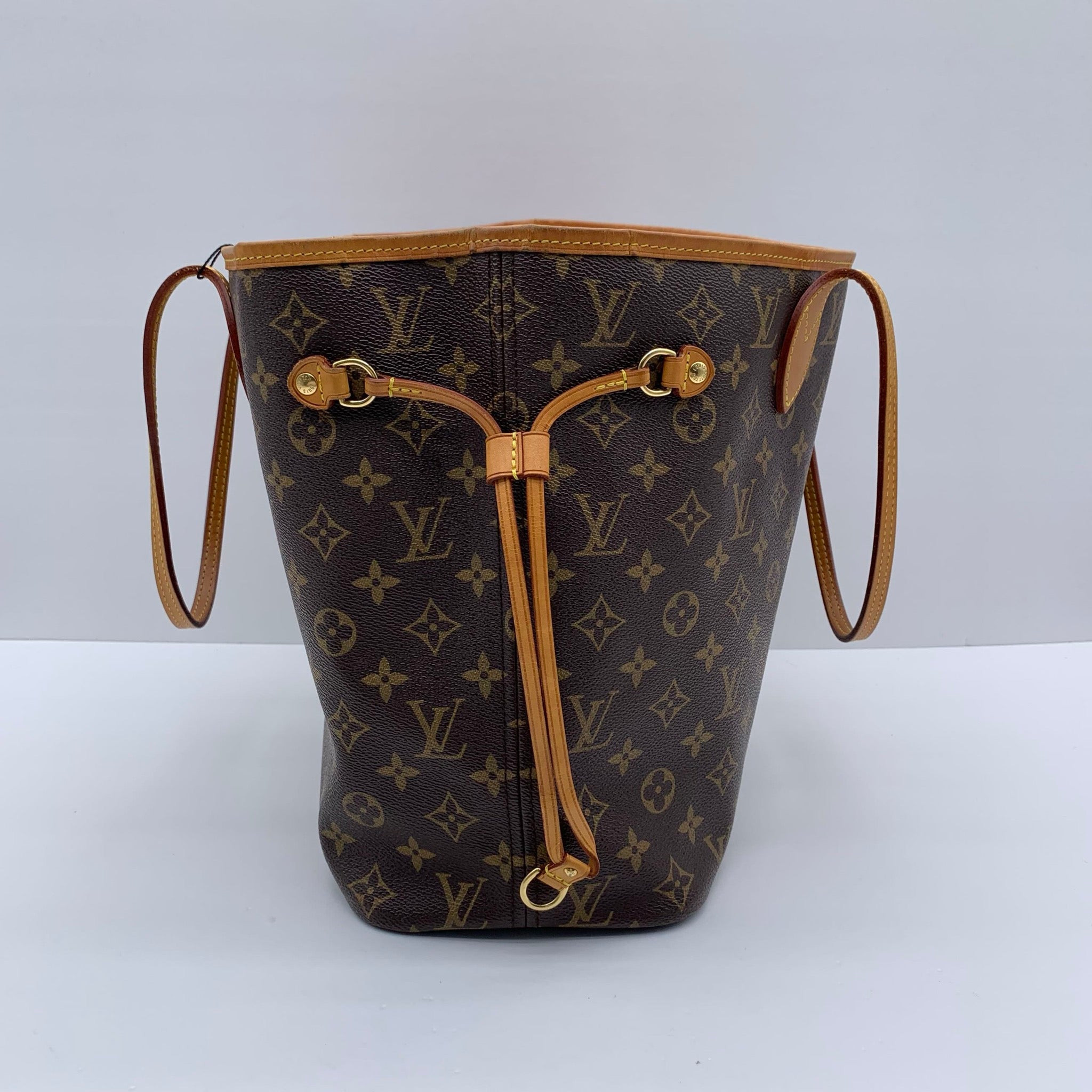 Louis Vuitton Neverfull MM Monogram Red Interior Tote Bag image 4