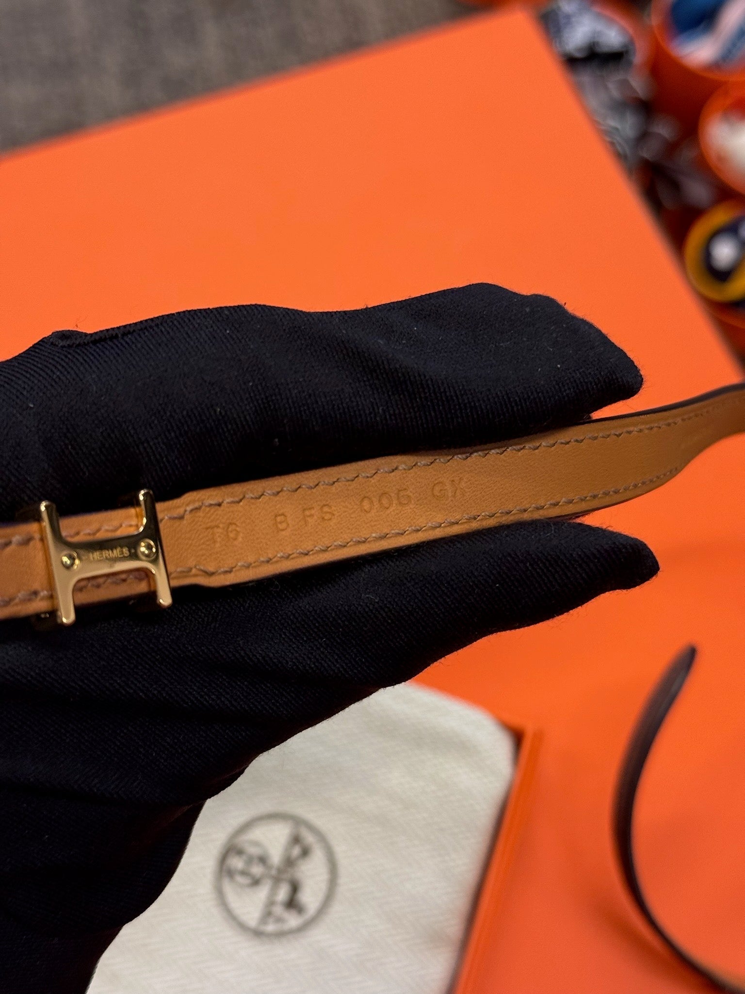 Hermès Leather Bracelet - Etoupe & Gold image 4