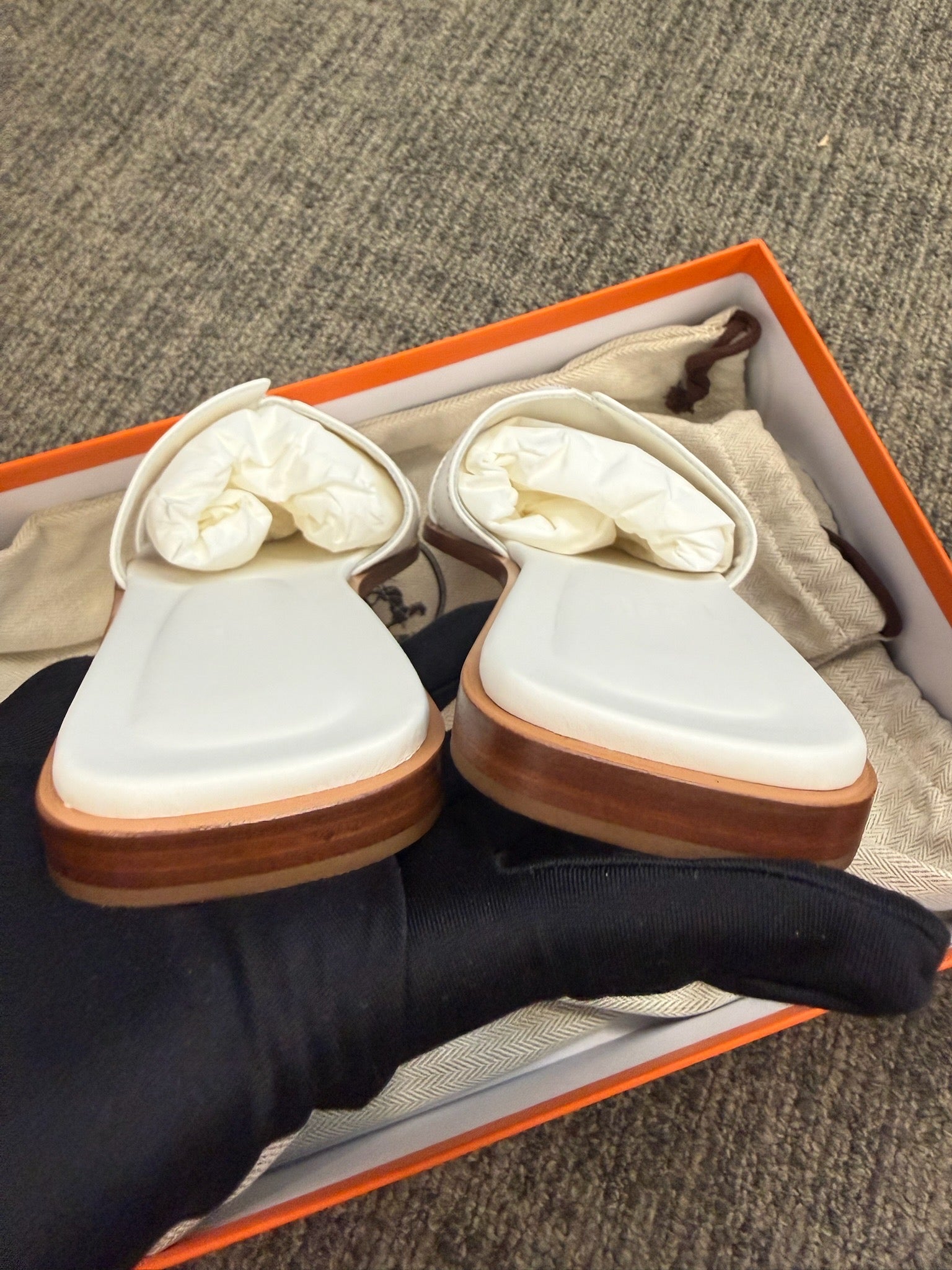 Size 40 - Hermès Oran Sandals - White image 4