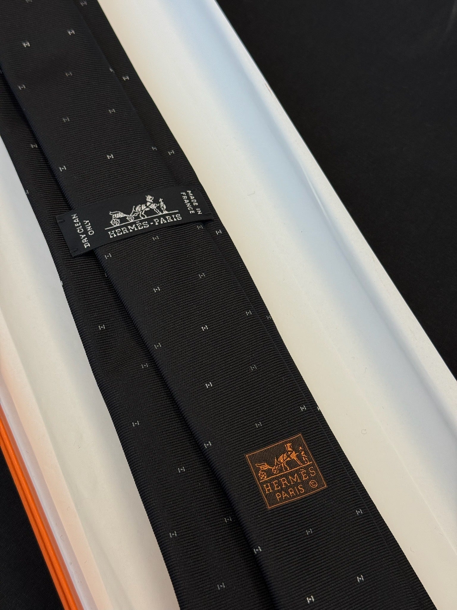 Hermès Silk Tie - Black image 4