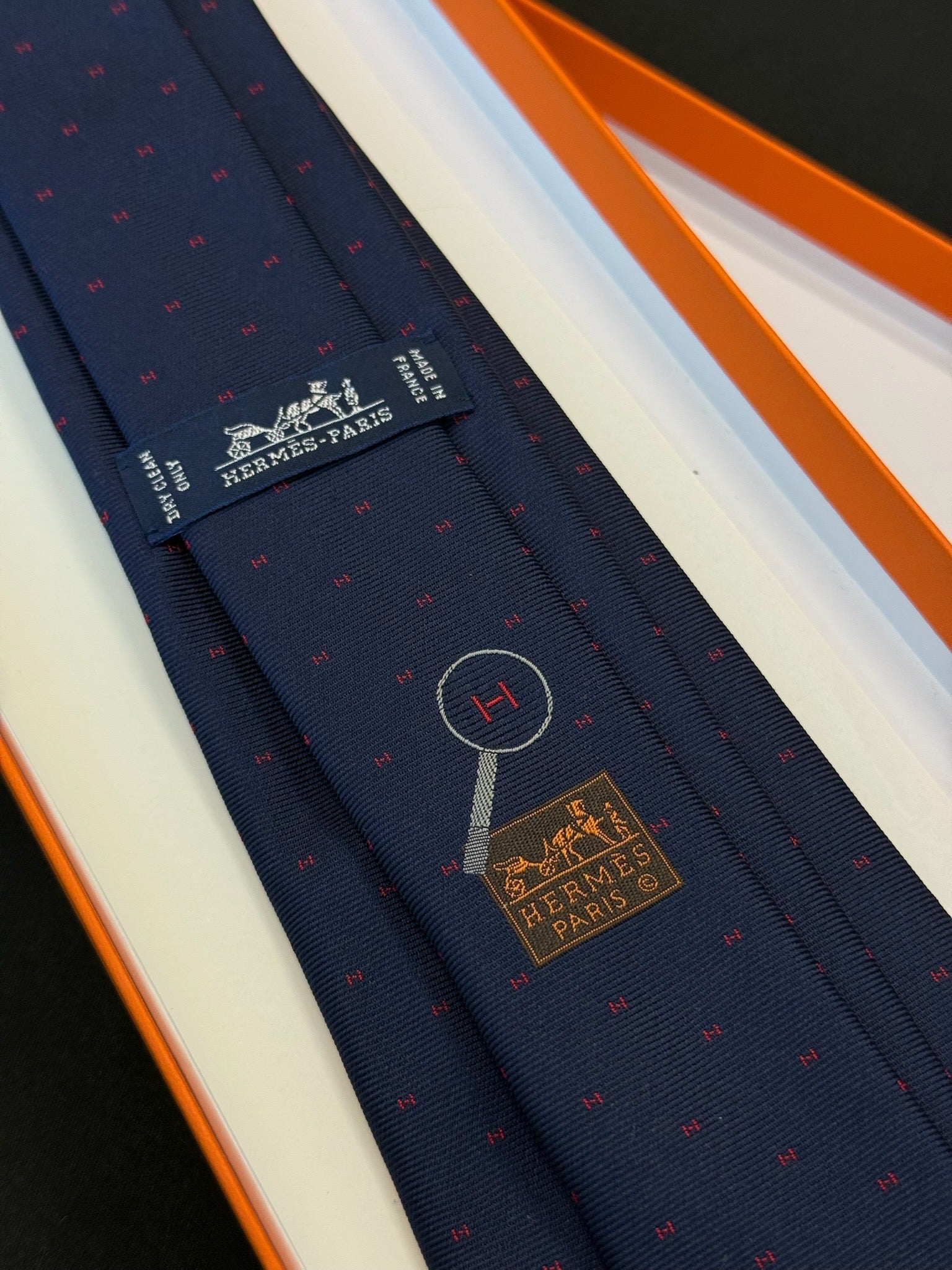 Hermès Silk Tie - Navy & Red image 4