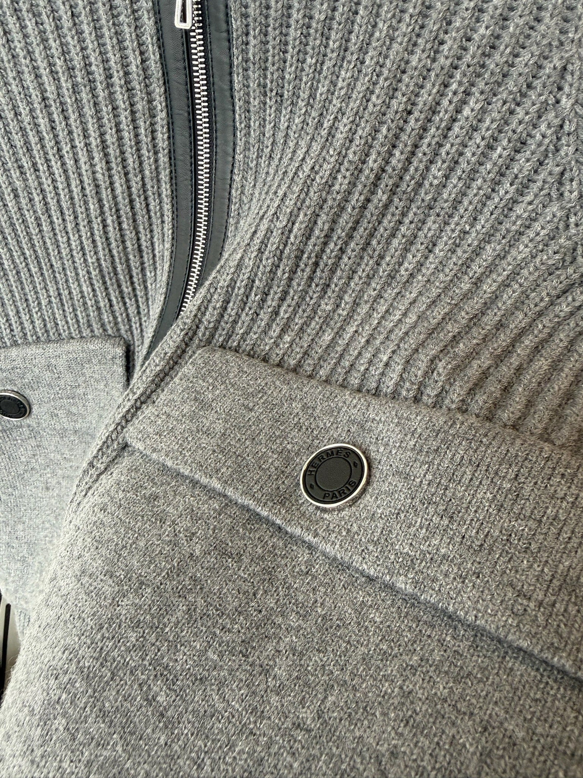 Size 40 - Hermès Veste Maille Softer W Blanc Nature Knit Zip-Up Jacket - Grey image 4