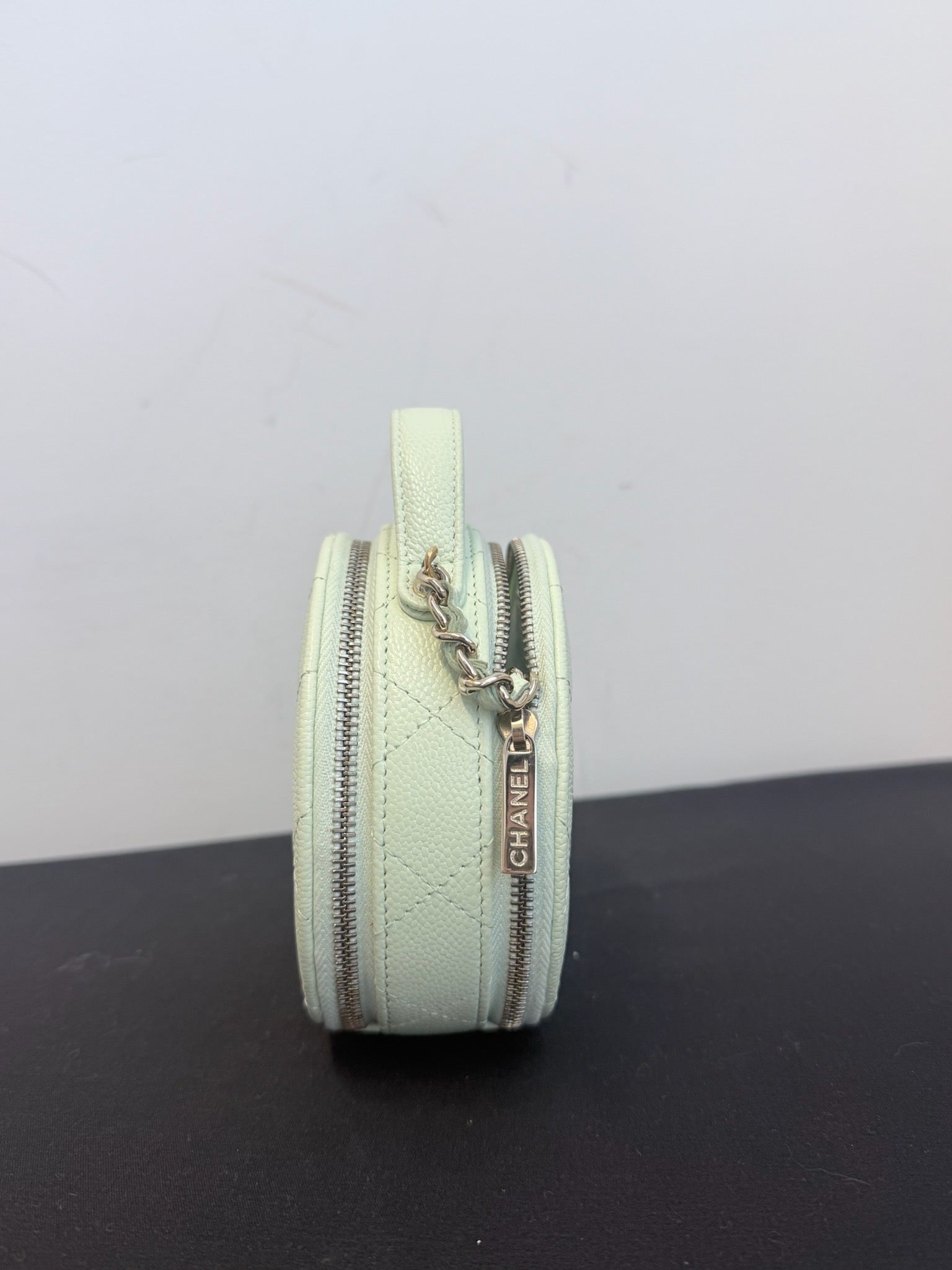 Chanel Apple Green Caviar Leather Round Vanity Bag with Top Handle image 4