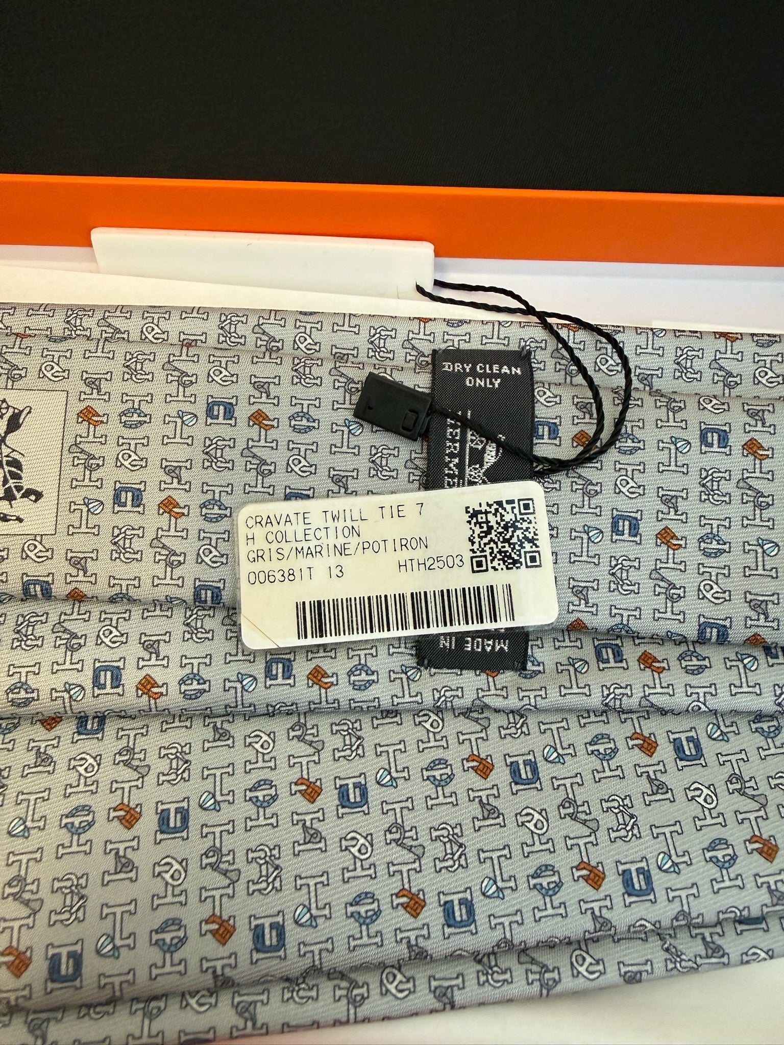 Hermès Twill Tie 7 - Gris Marine Orange image 4