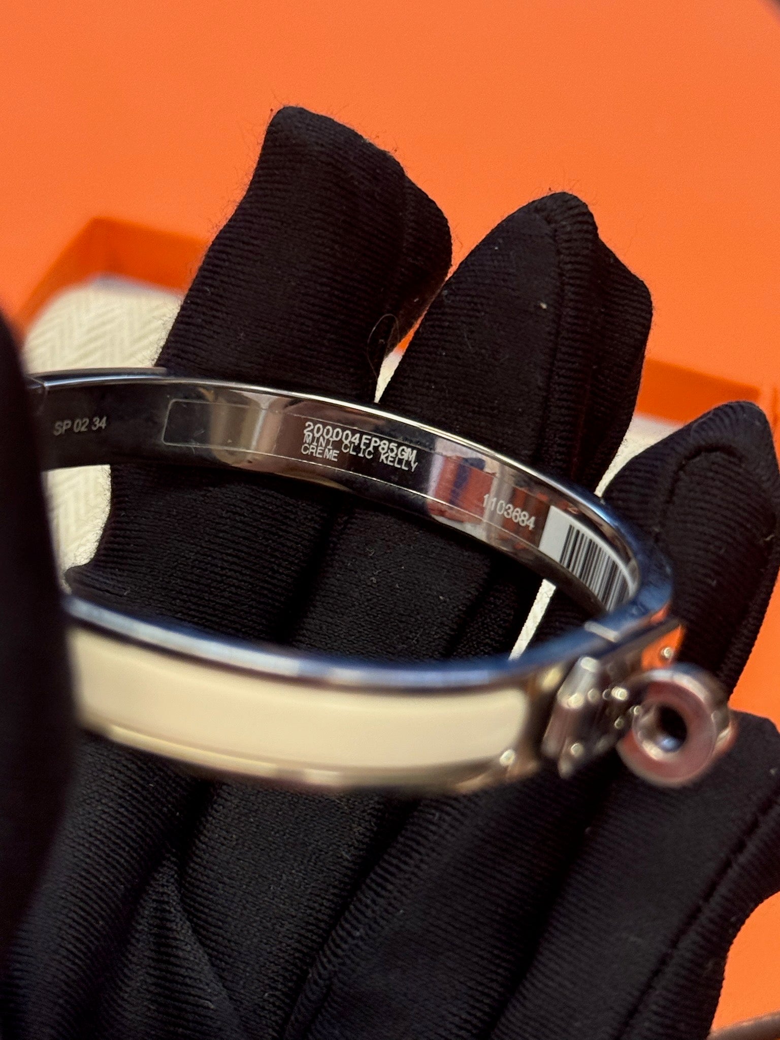 Hermès Mini Clic Kelly Bracelet - Creme image 5