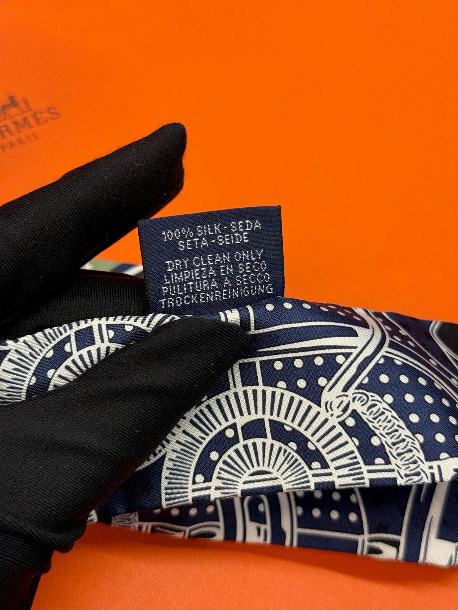 Hermès Twilly - Navy & Khaki Bandana Print image 5