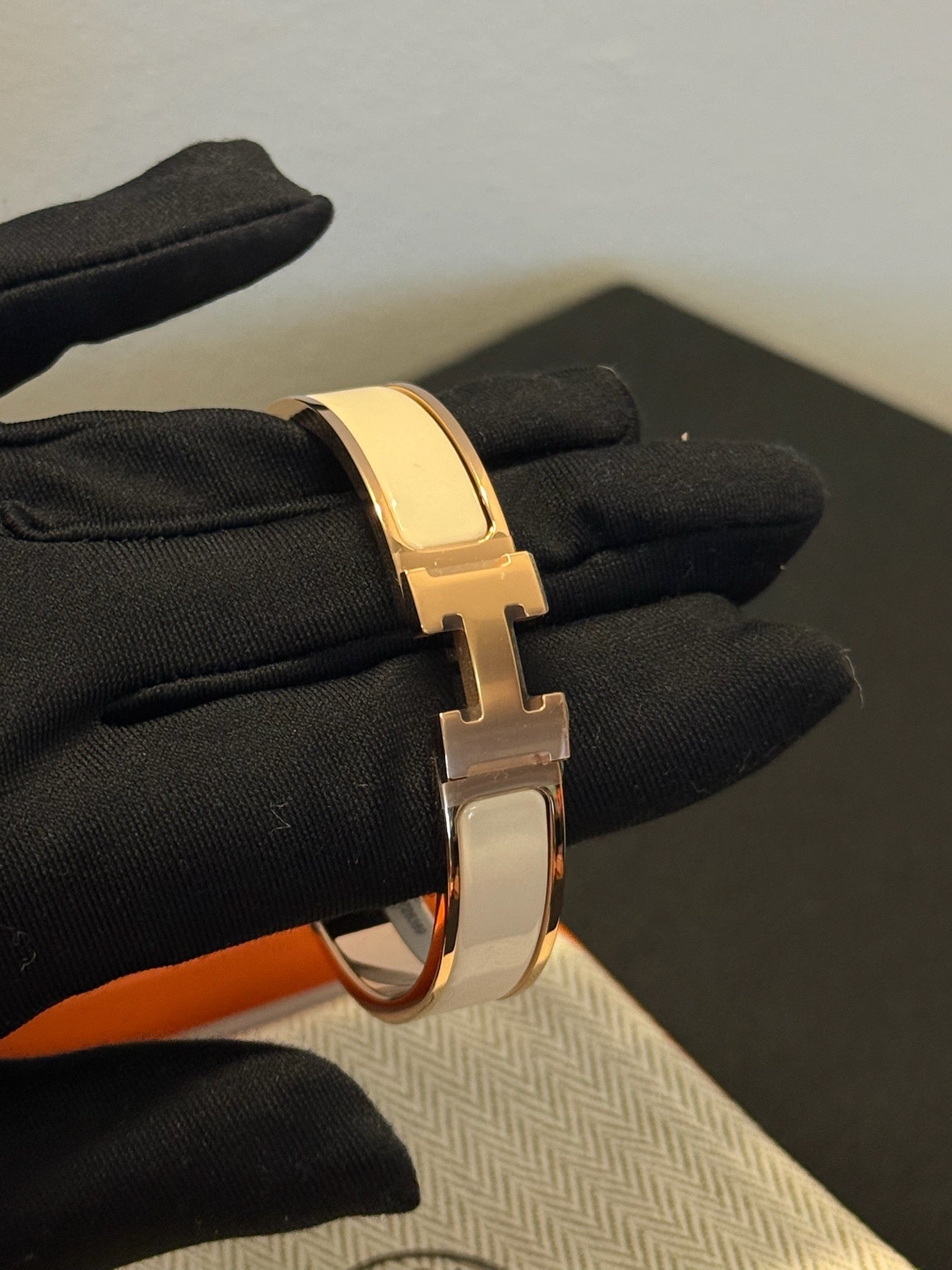 Hermès Clic H Bracelet - Cream image 5