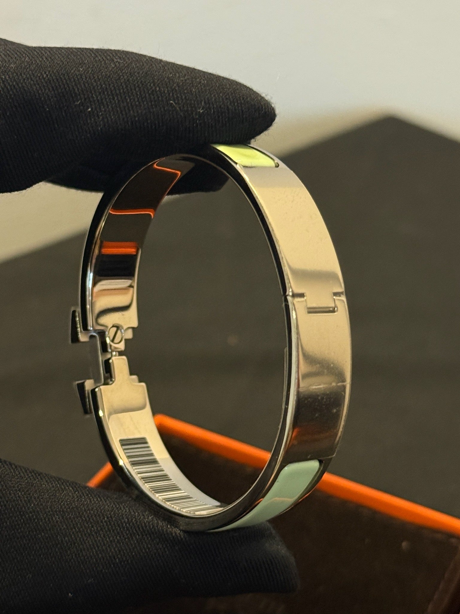 Hermès Clic H Bracelet - Vert Amande image 5