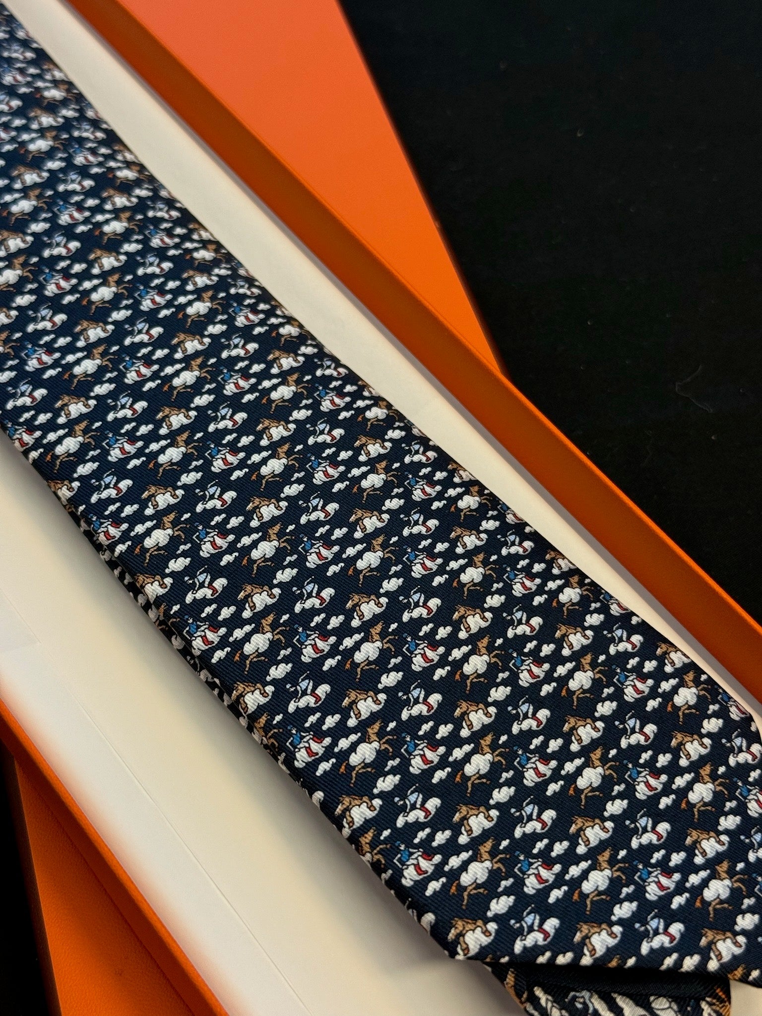 Hermès Marine Le Manège Silk Tie – Foncé / Bleu image 6