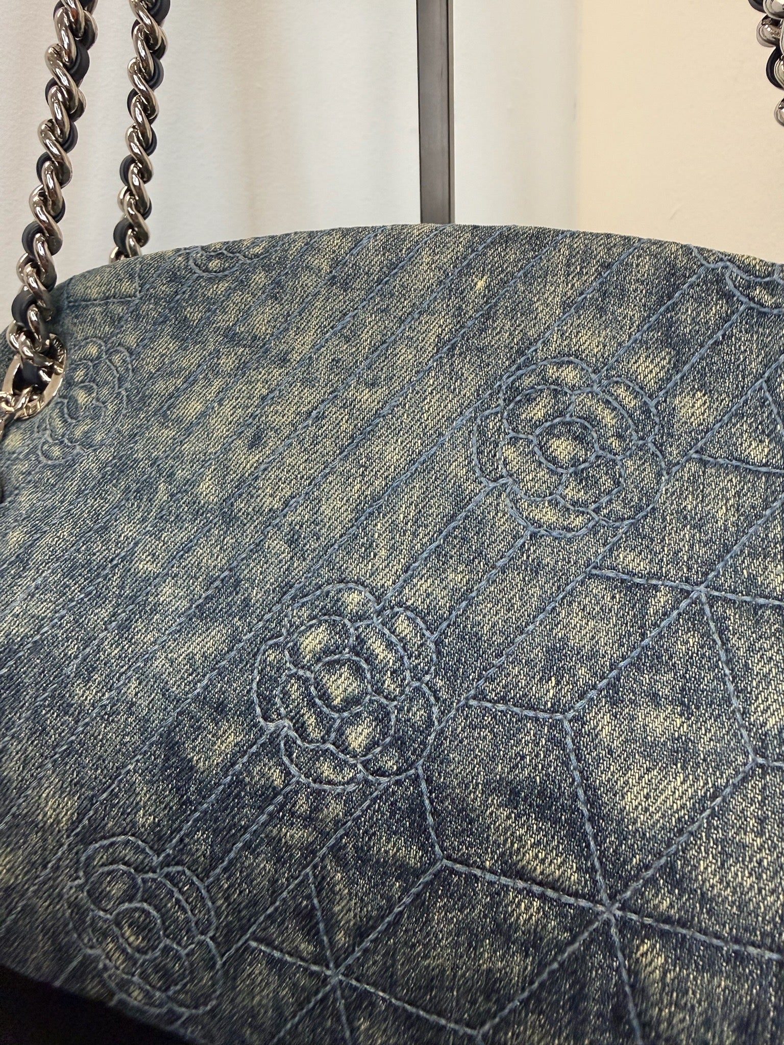Chanel Denim Camellia Chain Shoulder Bag - Blue image 6