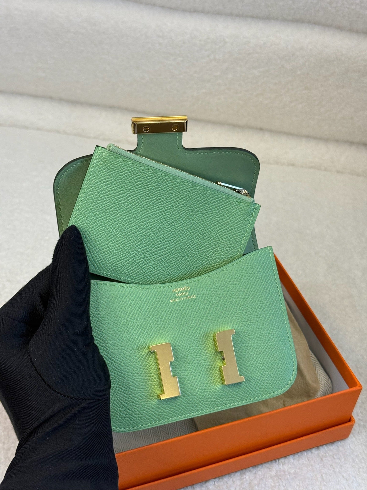 Hermès Constance Compact Wallet - Green image 6