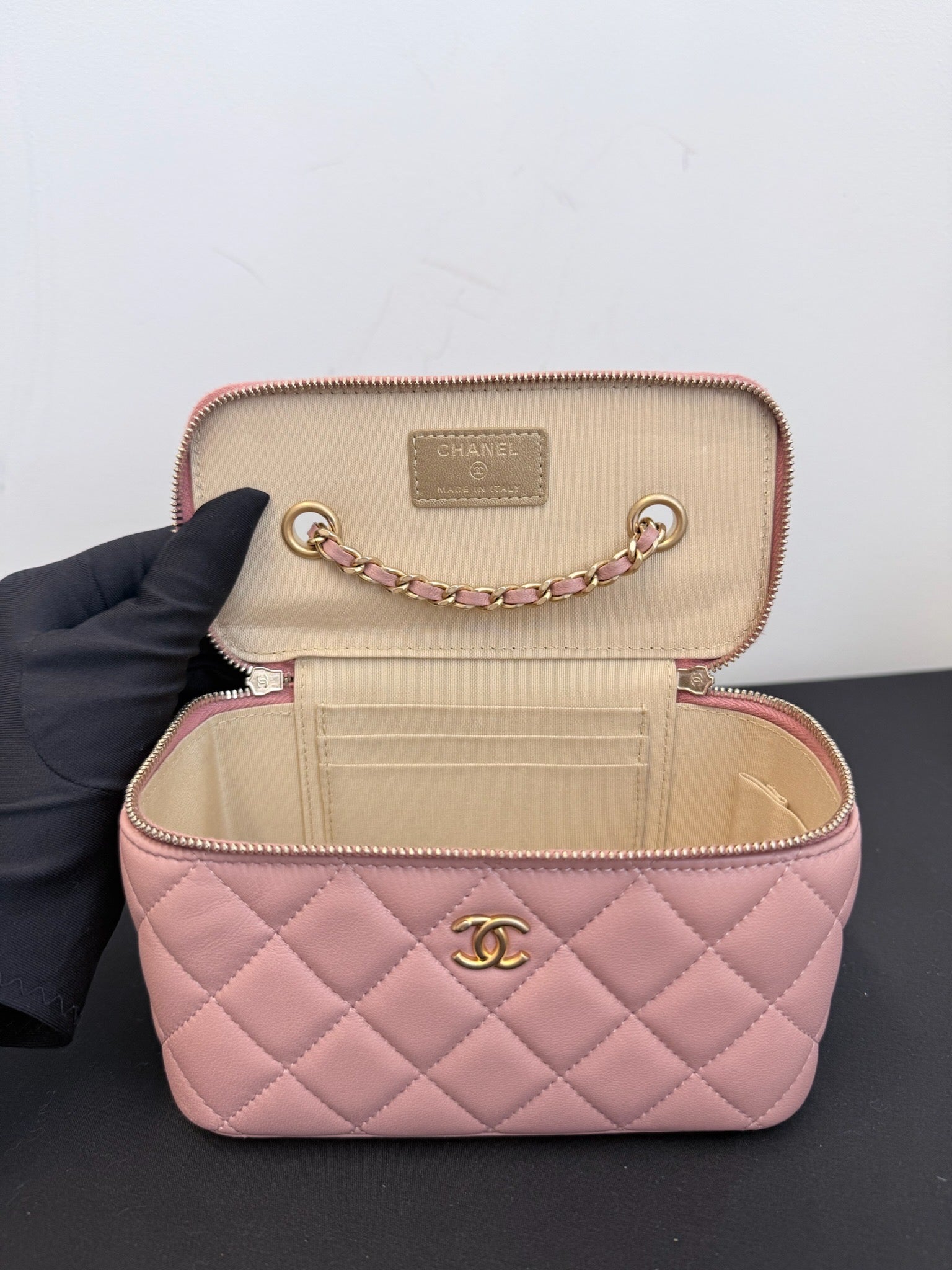 Chanel Pink Lambskin Vanity Case with Gold Hardware image 6