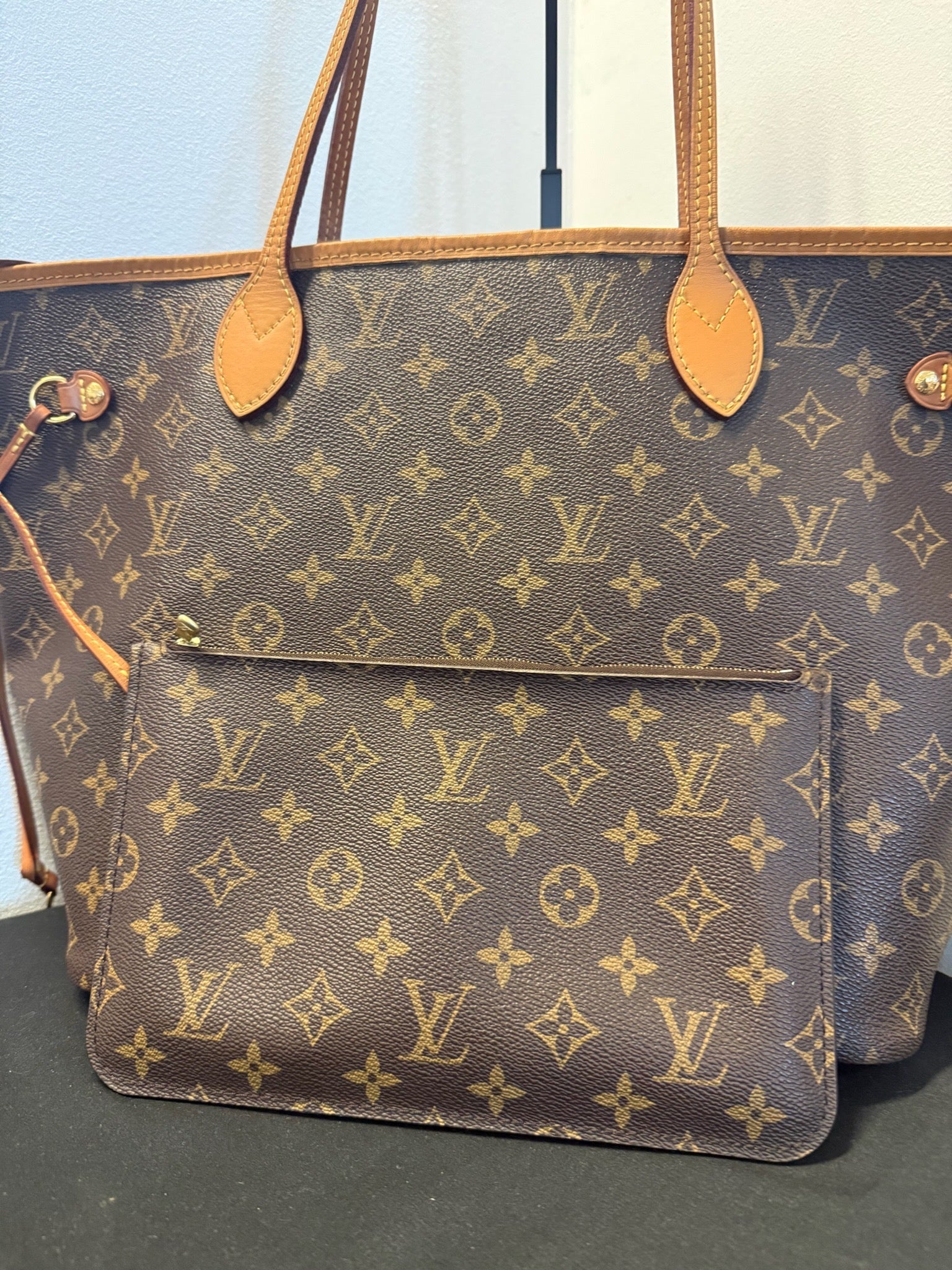 Louis Vuitton Neverfull MM - Monogram image 8