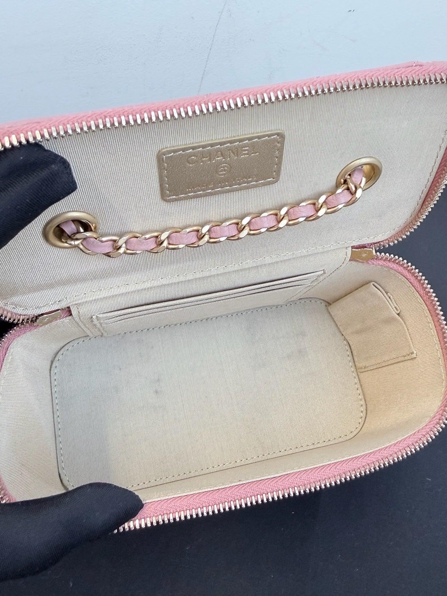 Chanel Pink Lambskin Vanity Case with Gold Hardware image 8