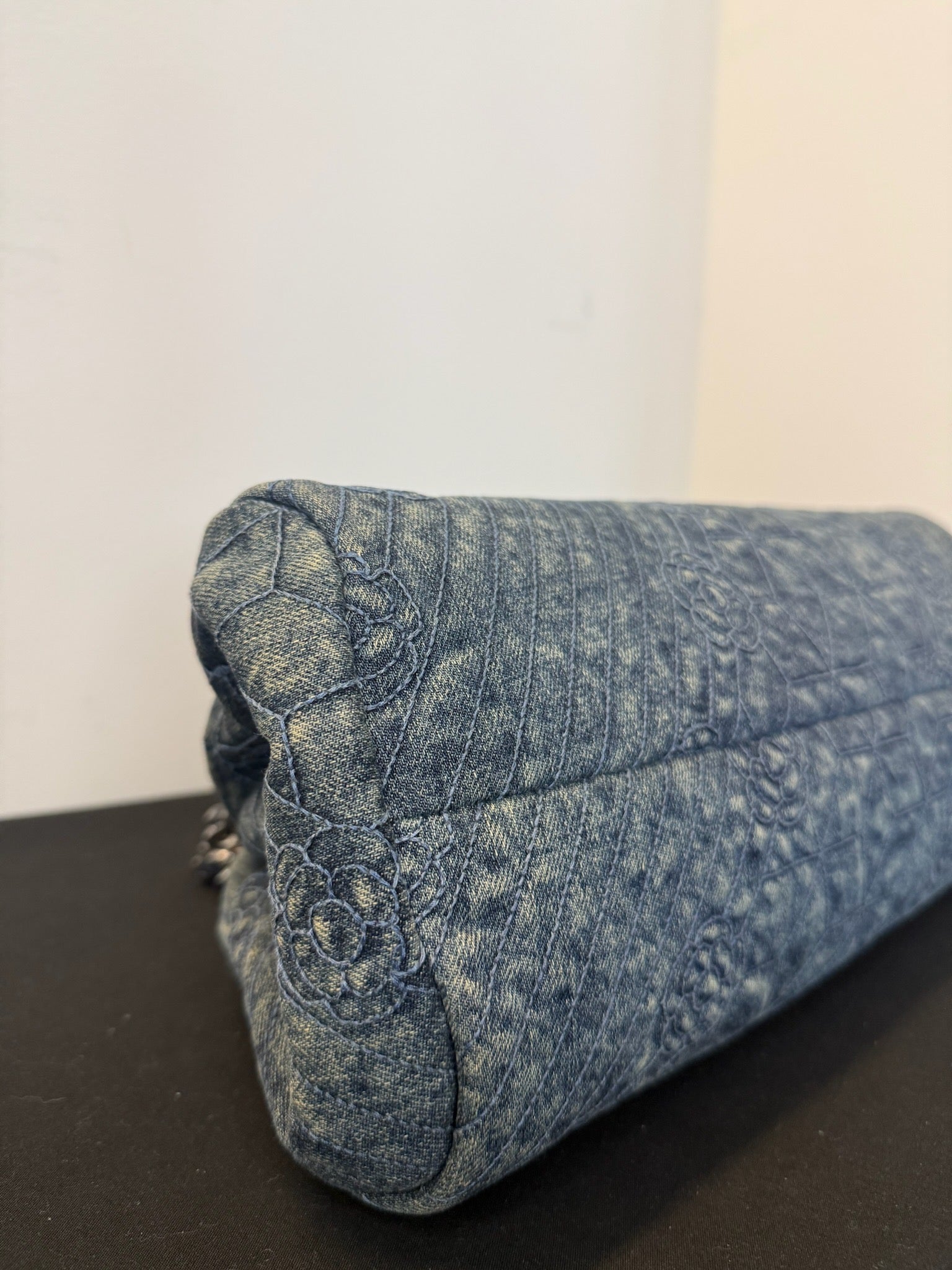 Chanel Denim Camellia Chain Shoulder Bag - Blue image 9