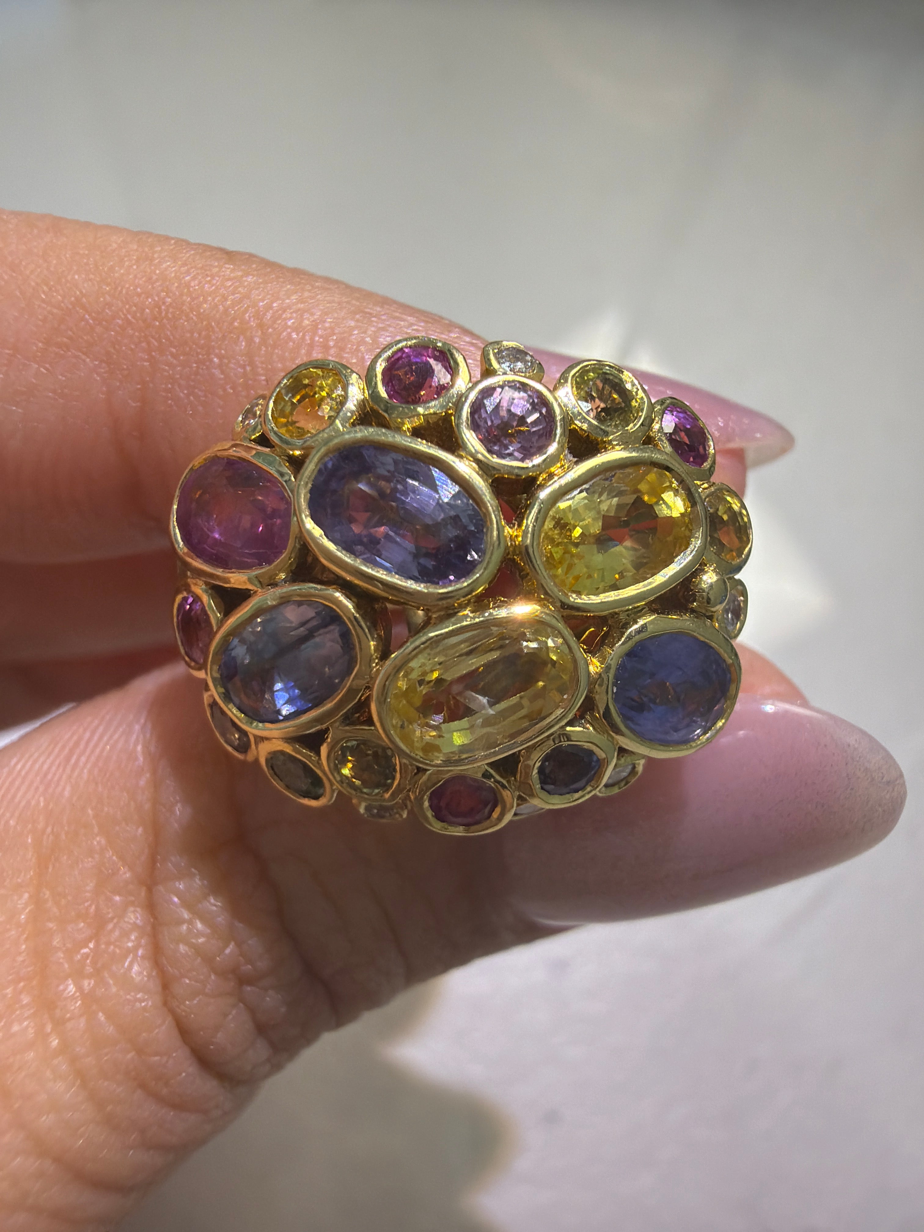 Multi Color Sapphire Ring in 18K / 5.44ct D0.12ct 6479 JJC0634
