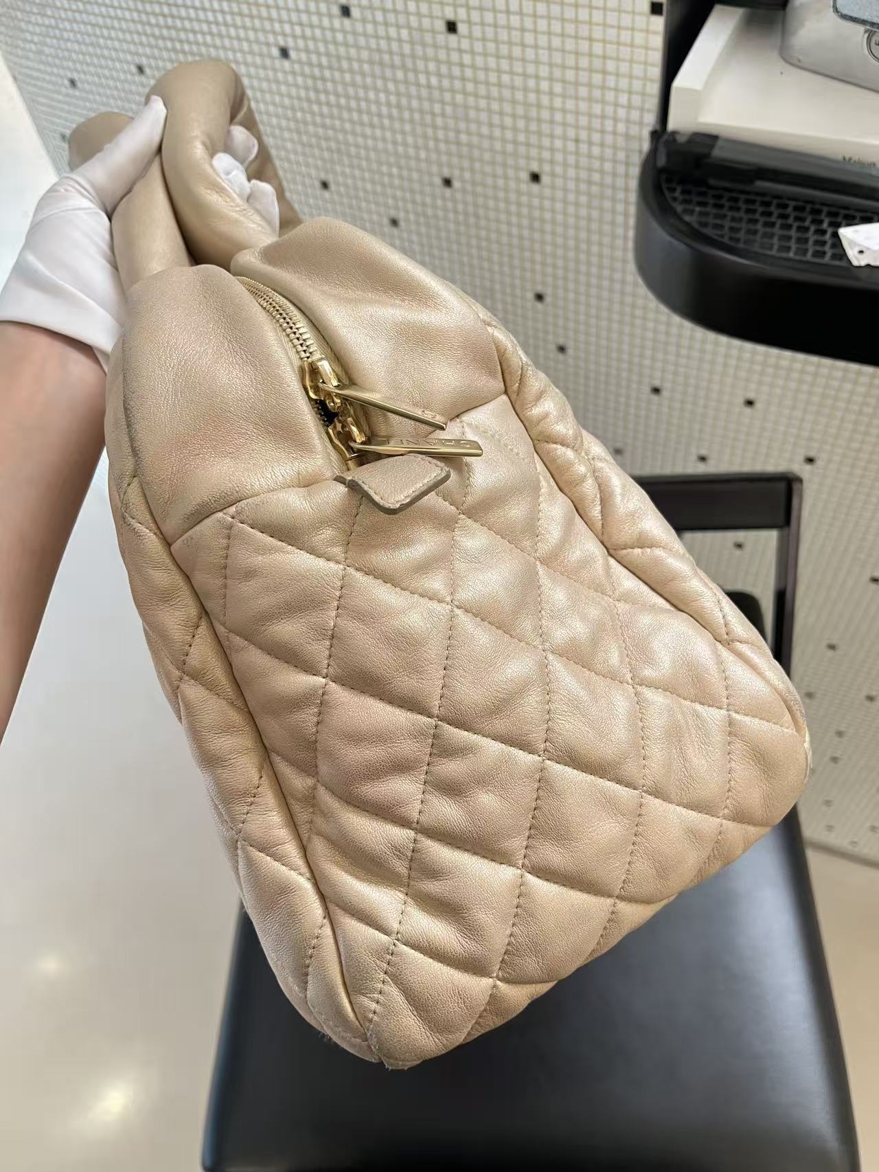 Chanel Quilted Lambskin Puffy Bowling Bag - Beige