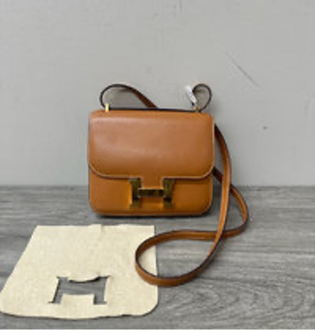 *HERMES Constance 19 Shoulder/Crossbody Bag (Gold Brown with Gold Buckle) 3032605285007