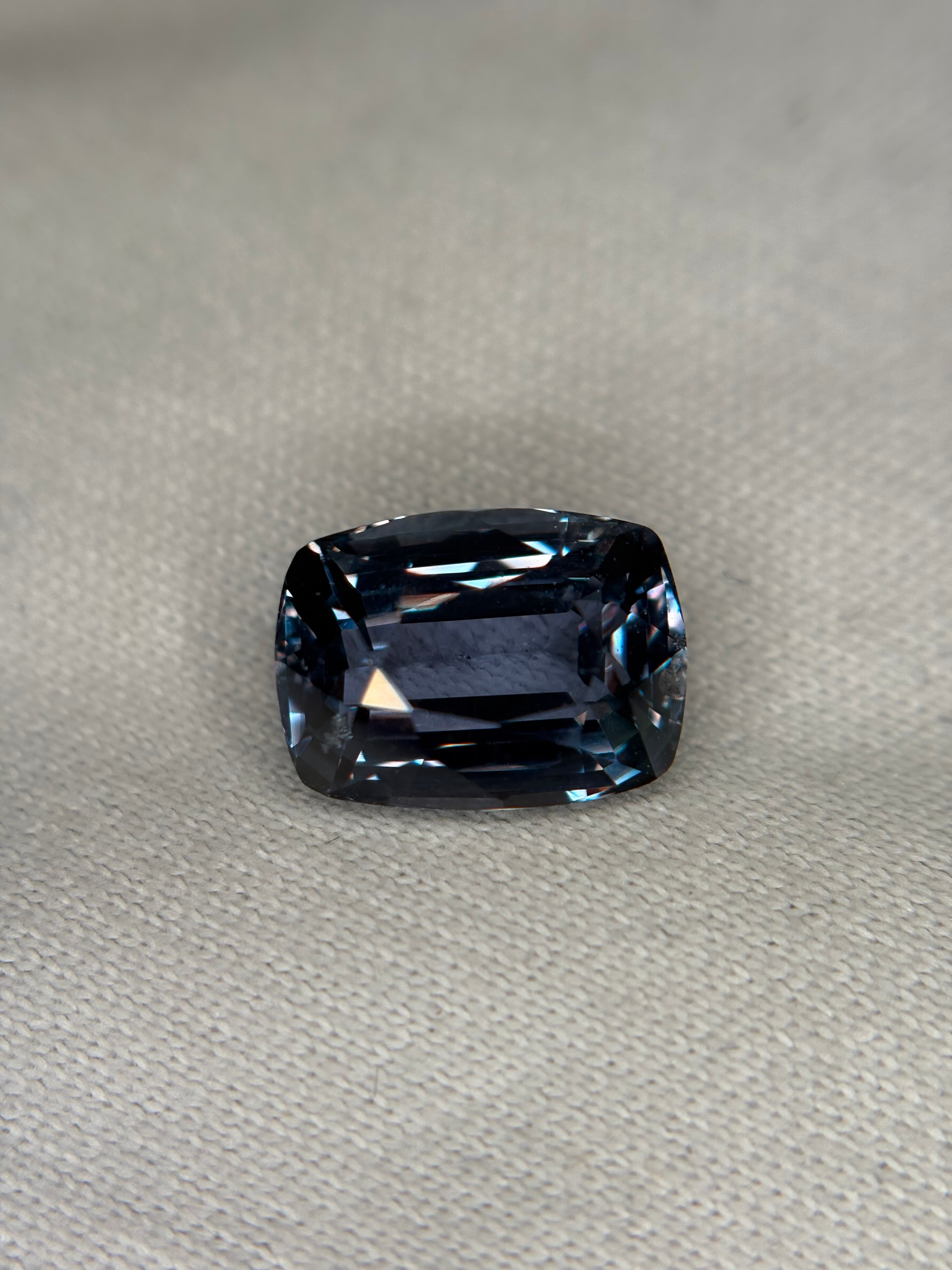 3.45ct Natural Twilight Blue Sapphire No Heat THAIC0590