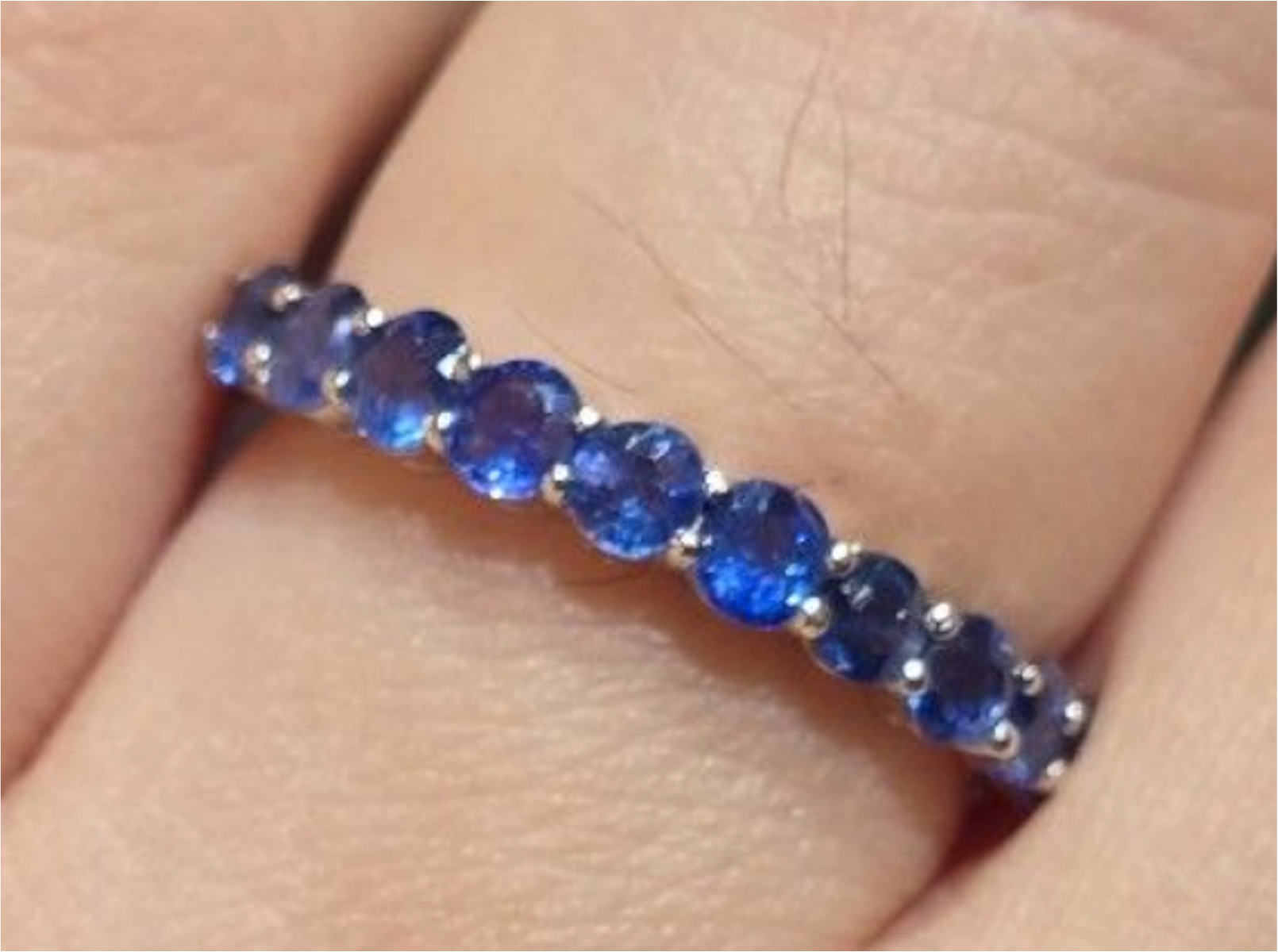 1.45ct Unheated Burma Sapphire Ring in 18K gold setting SYCB10