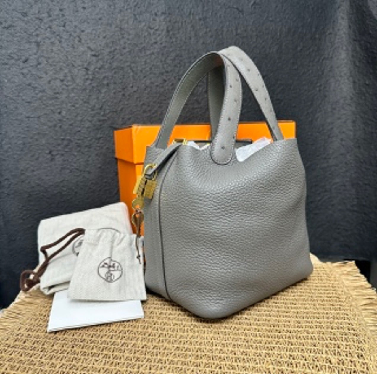 Hermes shopping basket U-shaped US630142