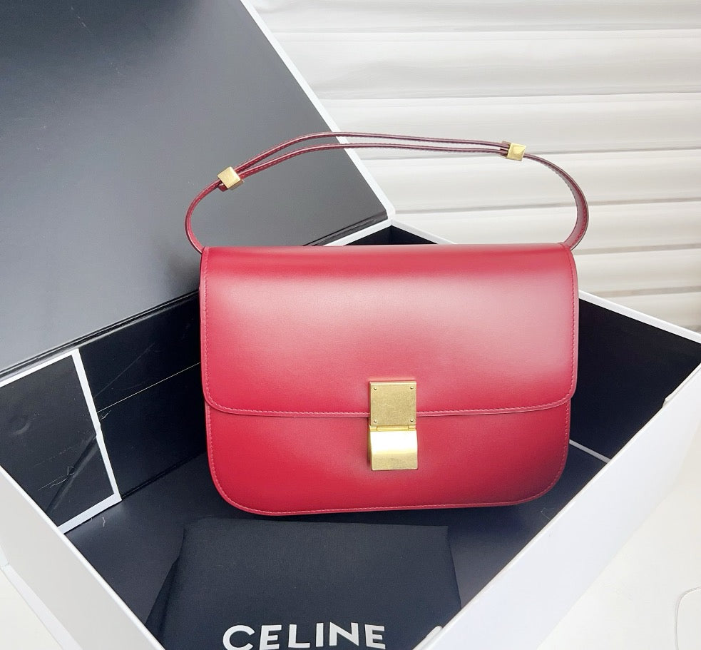 Celine Red Smooth Calfskin Classic Box Shoulder Bag C19488604978