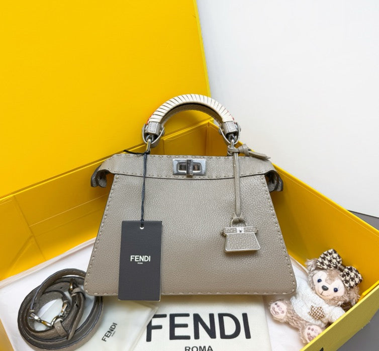 Fendi Elephant Grey Peekaboo27 (Raincoat + Tag) (Original Handle Charm) 23816320