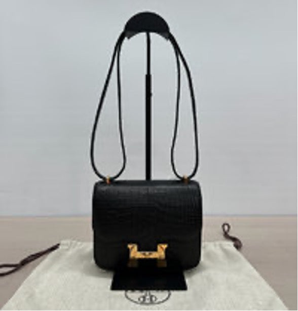 HERMES Constance 19 Black and Gold Crocodile Leather Shoulder/Crossbody Bag 3022608070903