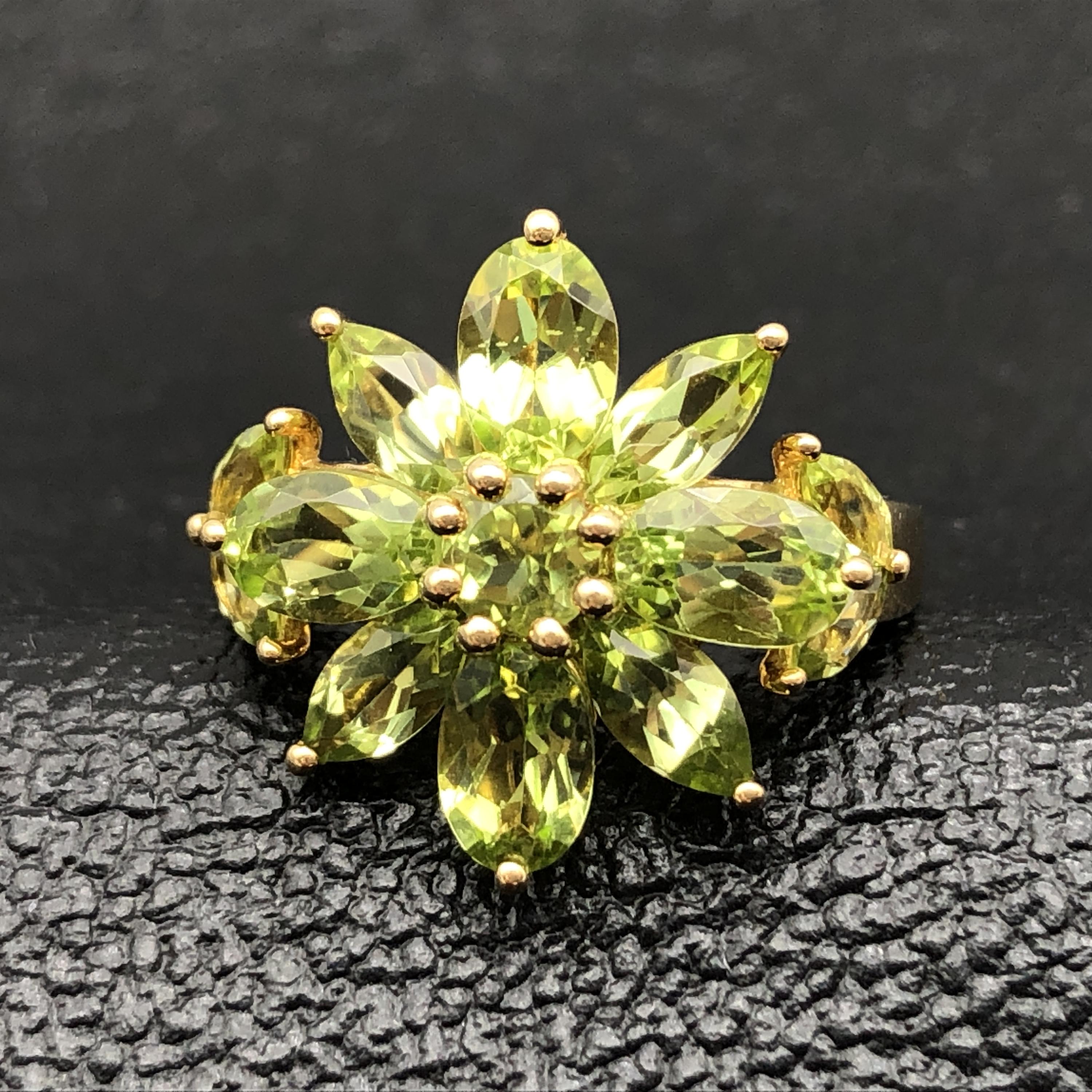 Custom Jewelry Flower Motif Peridot Ring, PE(3.30ct), K18YG, 4.8g, US Size 6 C340170