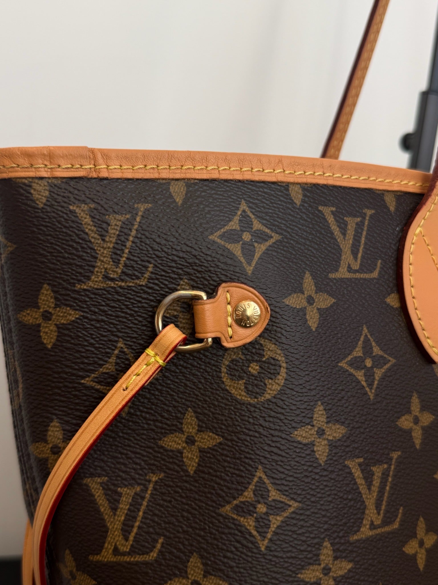 Louis Vuitton Neverfull Monogram Pink Interior Tote Bag Monogram with pink interior image 14
