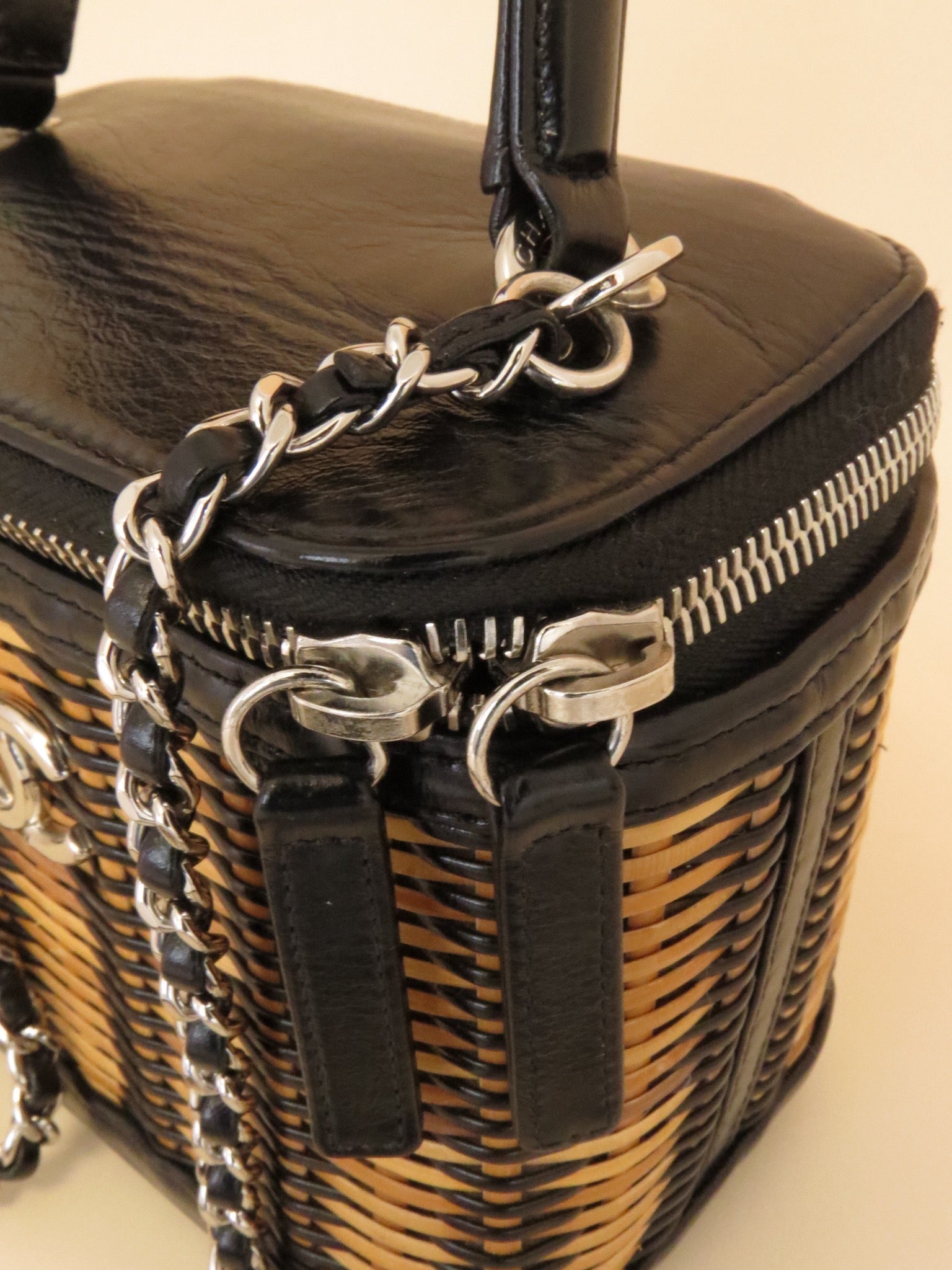 Chanel Woven Vanity Case - Black & Natural image 16