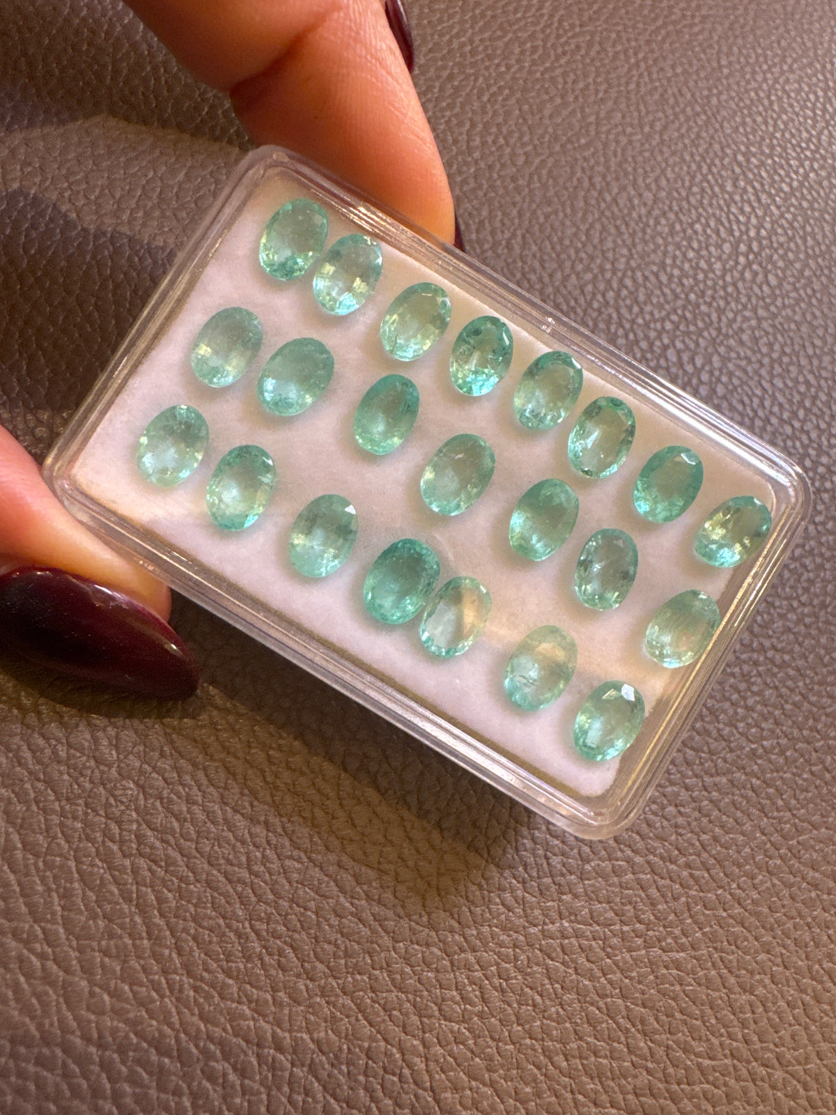 Columbian emerald split box