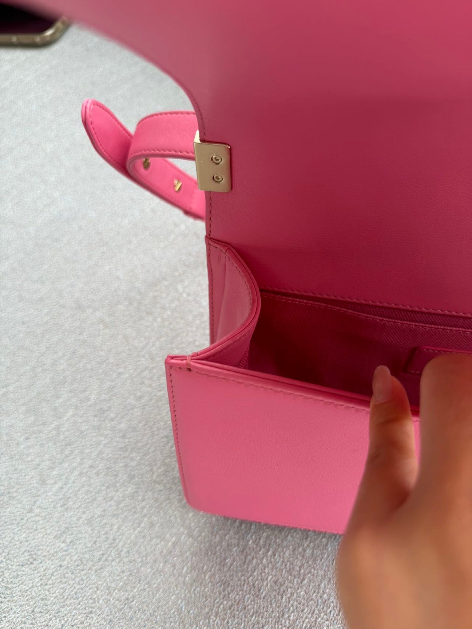 Chanel Boy Flap Bag Pink image 19